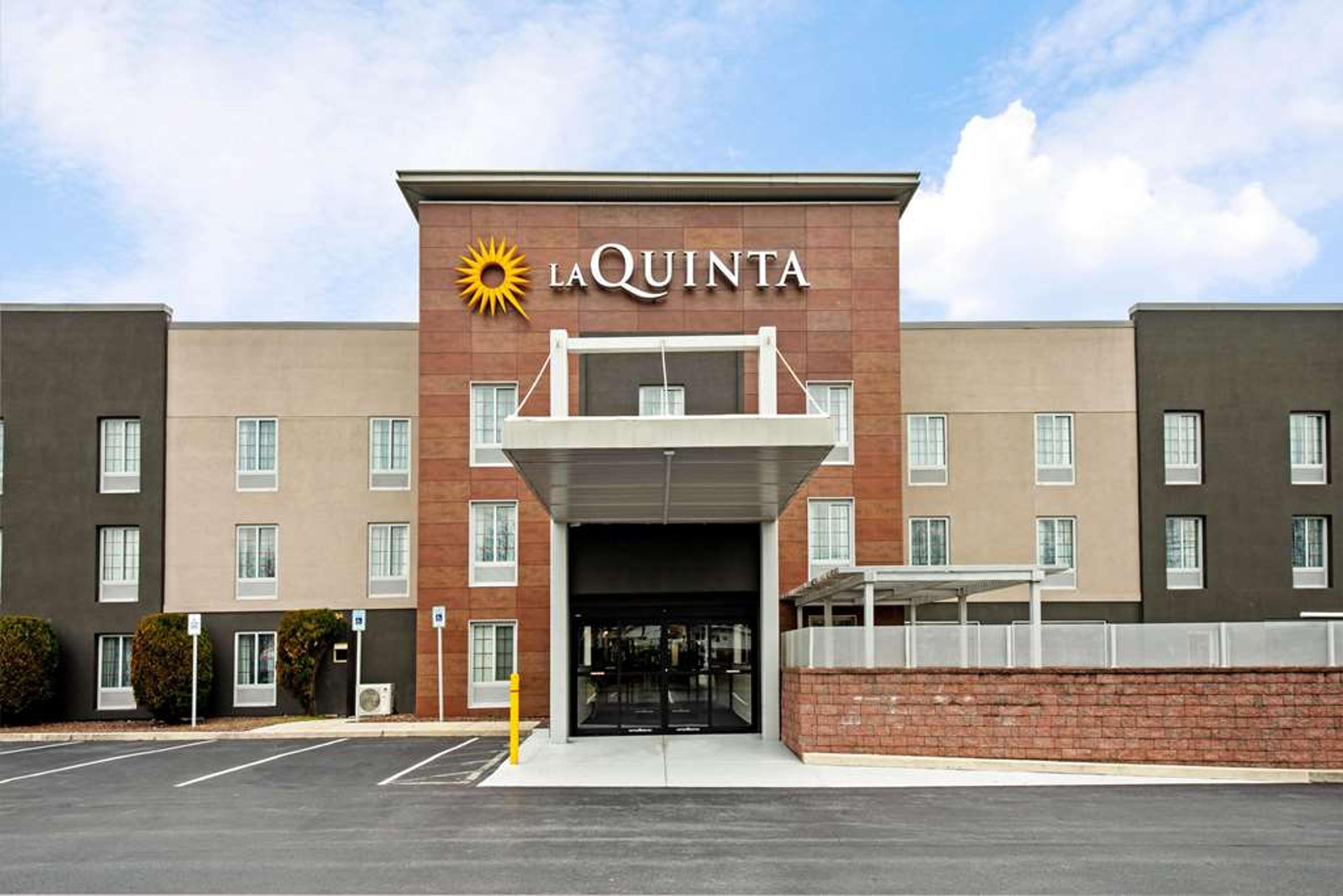 LA QUINTA INN STE NEW CUMBERLAND