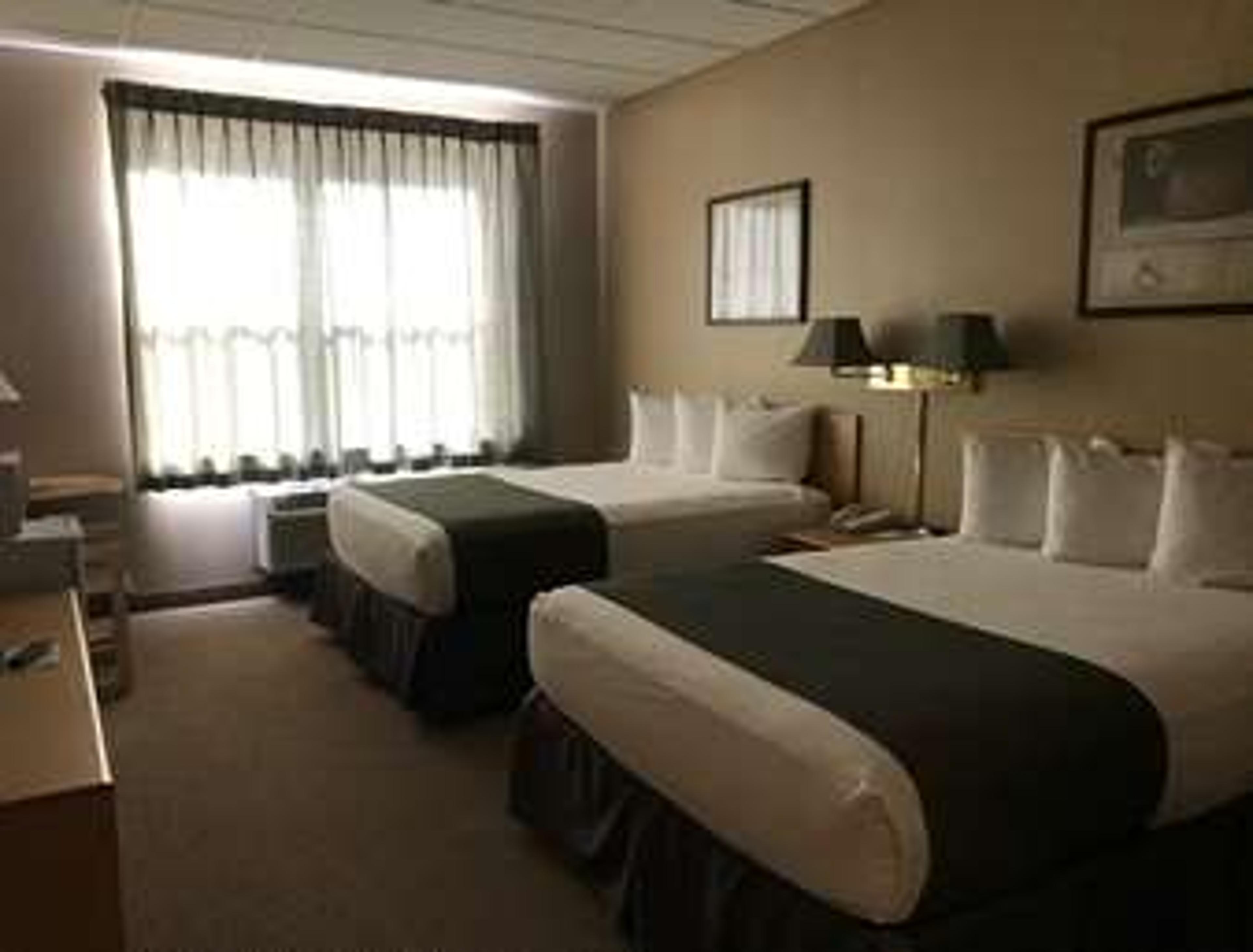 TRAVELODGE INN & SUITES BY WYNDHAM
