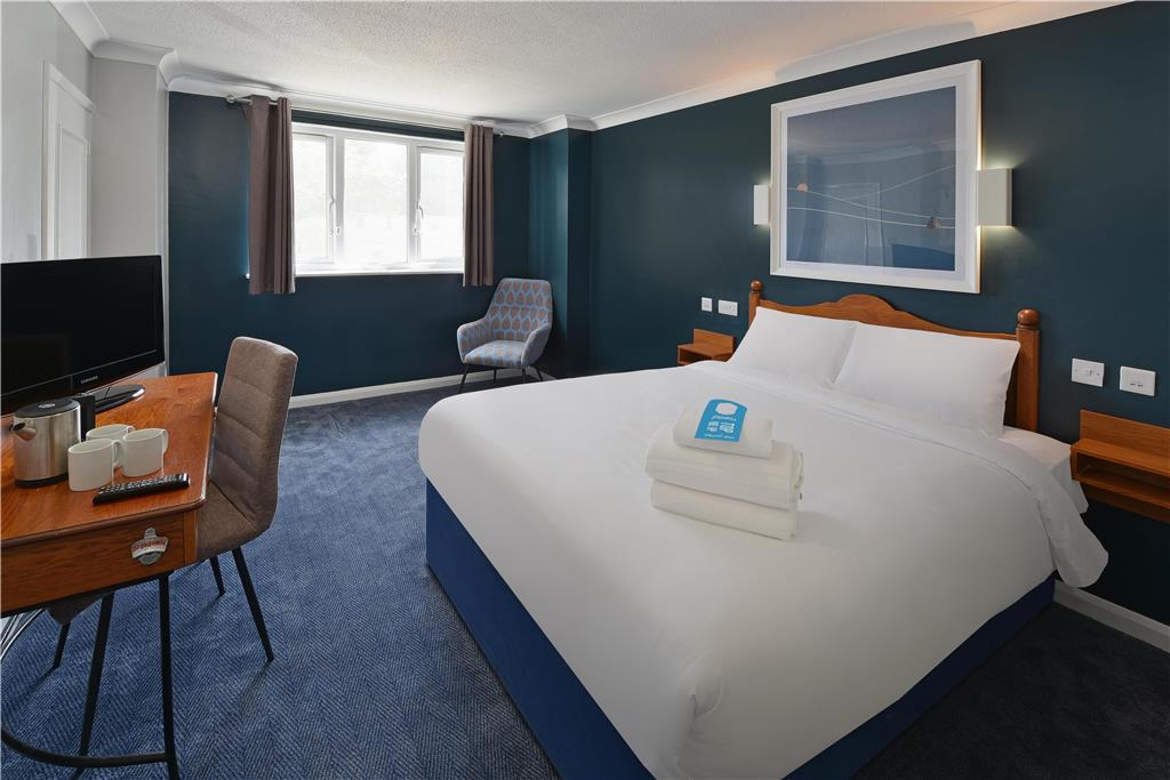 TRAVELODGE LONDON SNARESBROOK