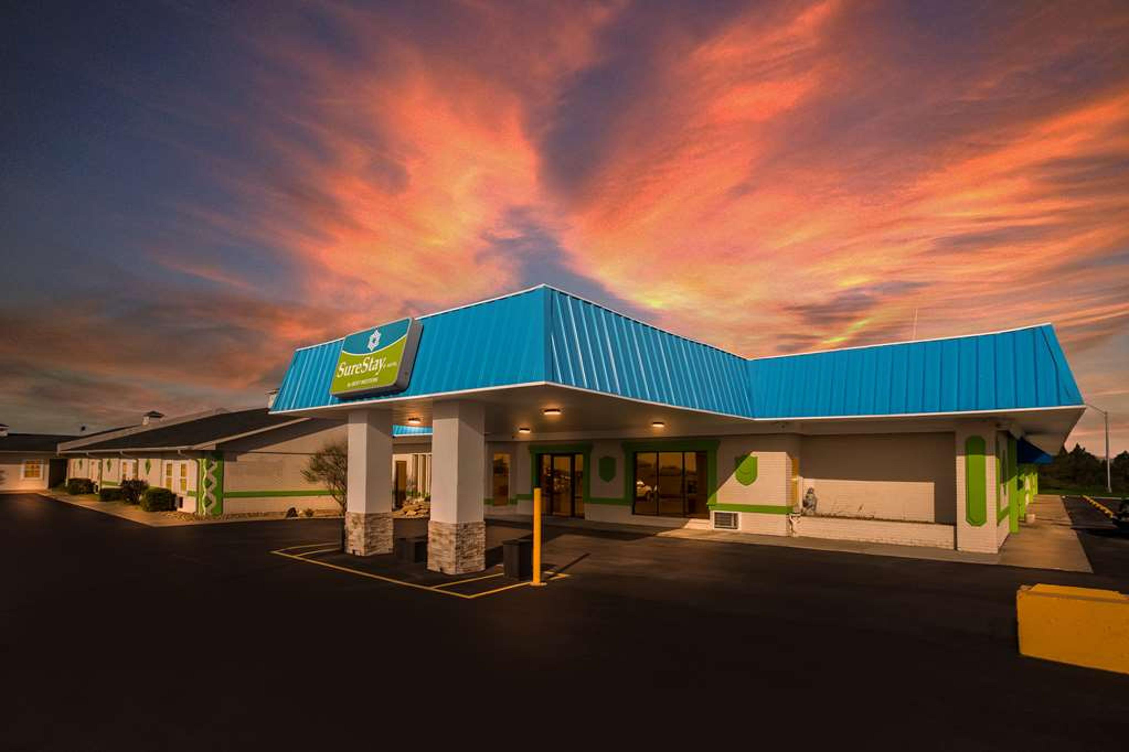 SureStay by Best Western Higginsville