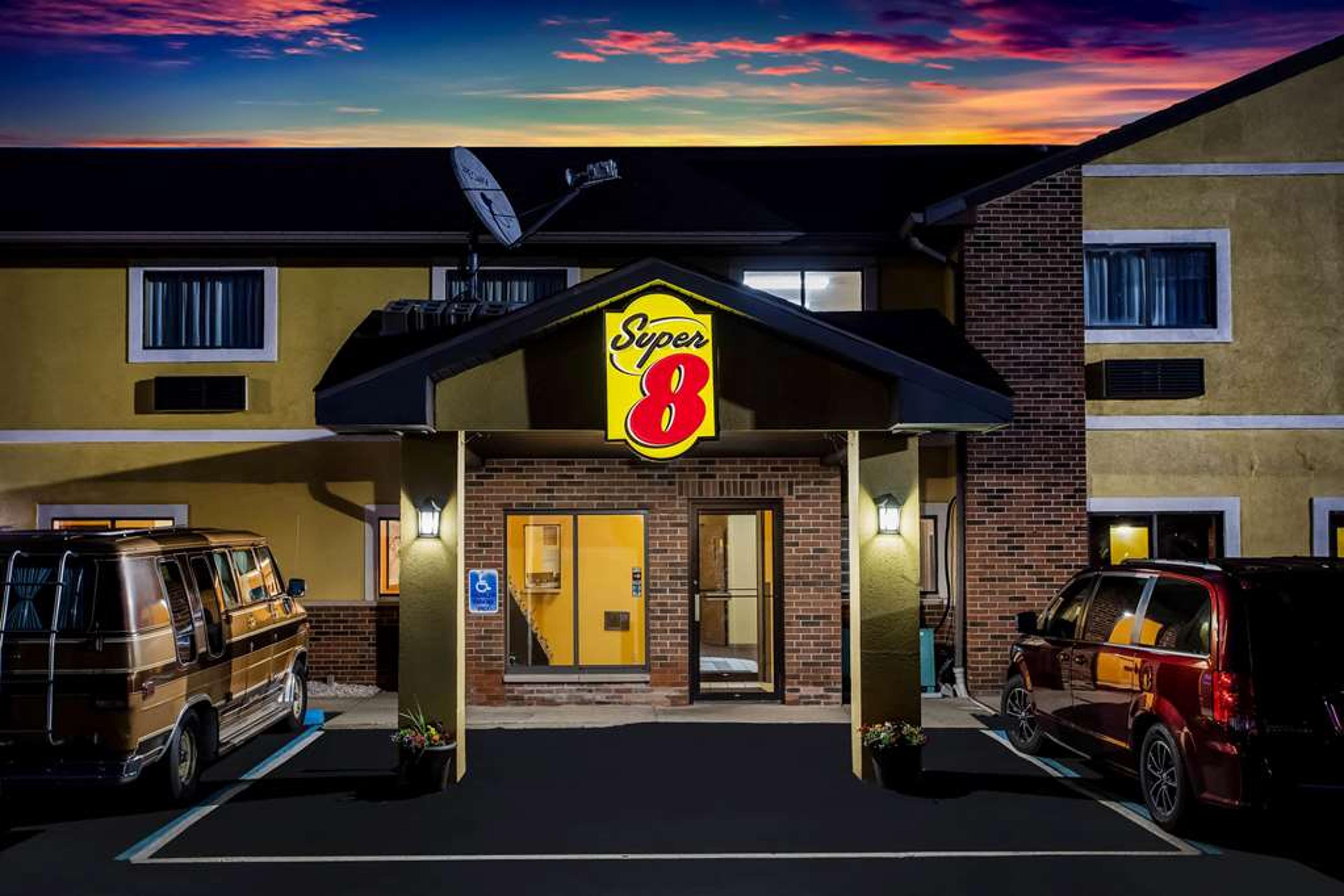 SUPER 8 CRAWFORDSVILLE