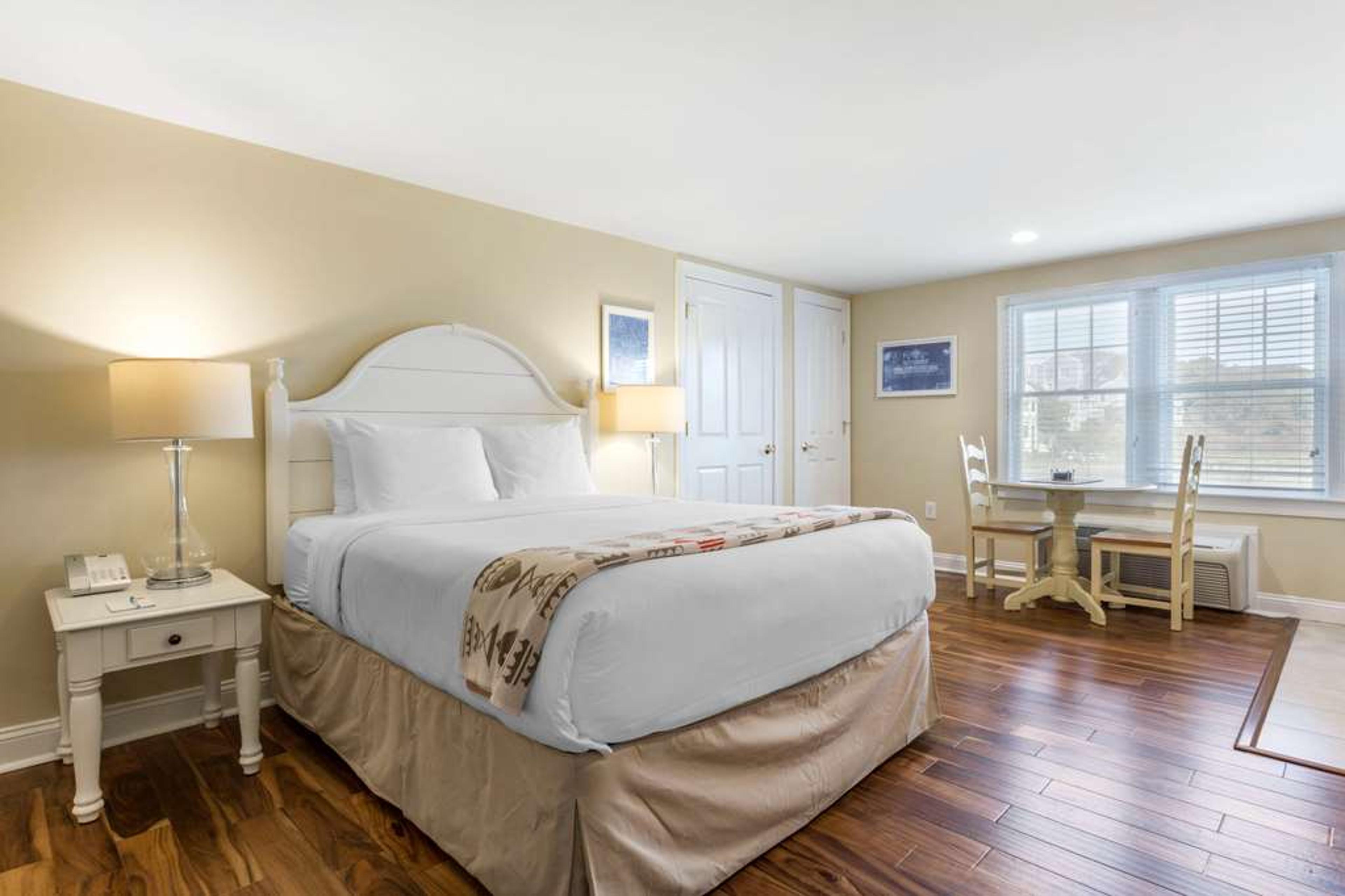 BLUEGREEN VACATIONS THE BREAKERS RE