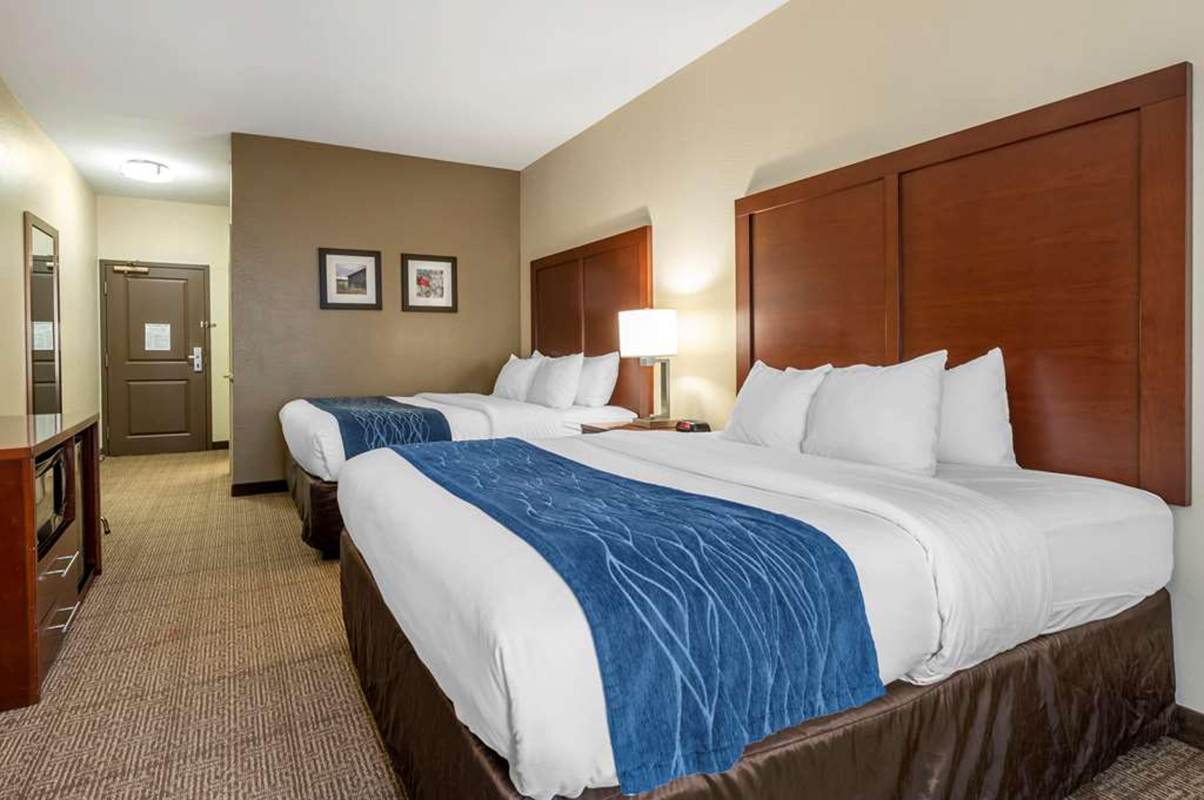 COMFORT INN AND SUITES NORTHERN KEN