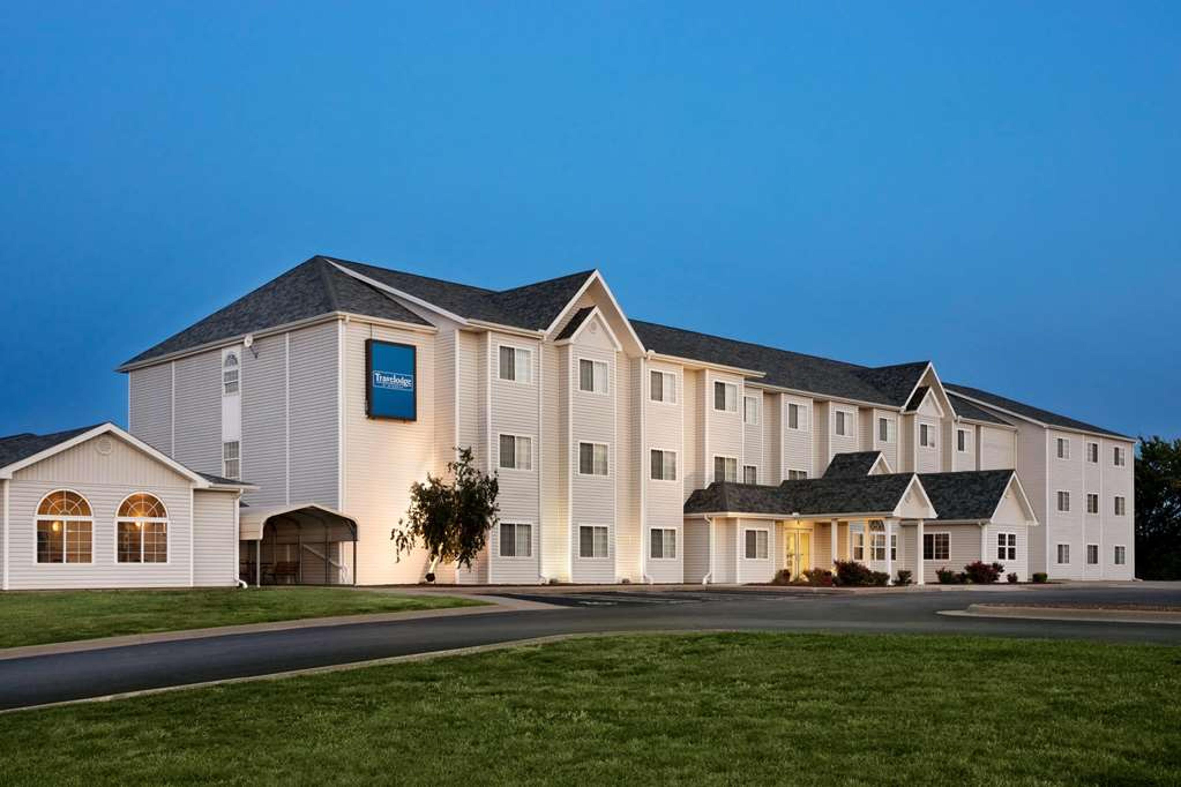 TRAVELODGE BY WYNDHAM FORT SCOTT