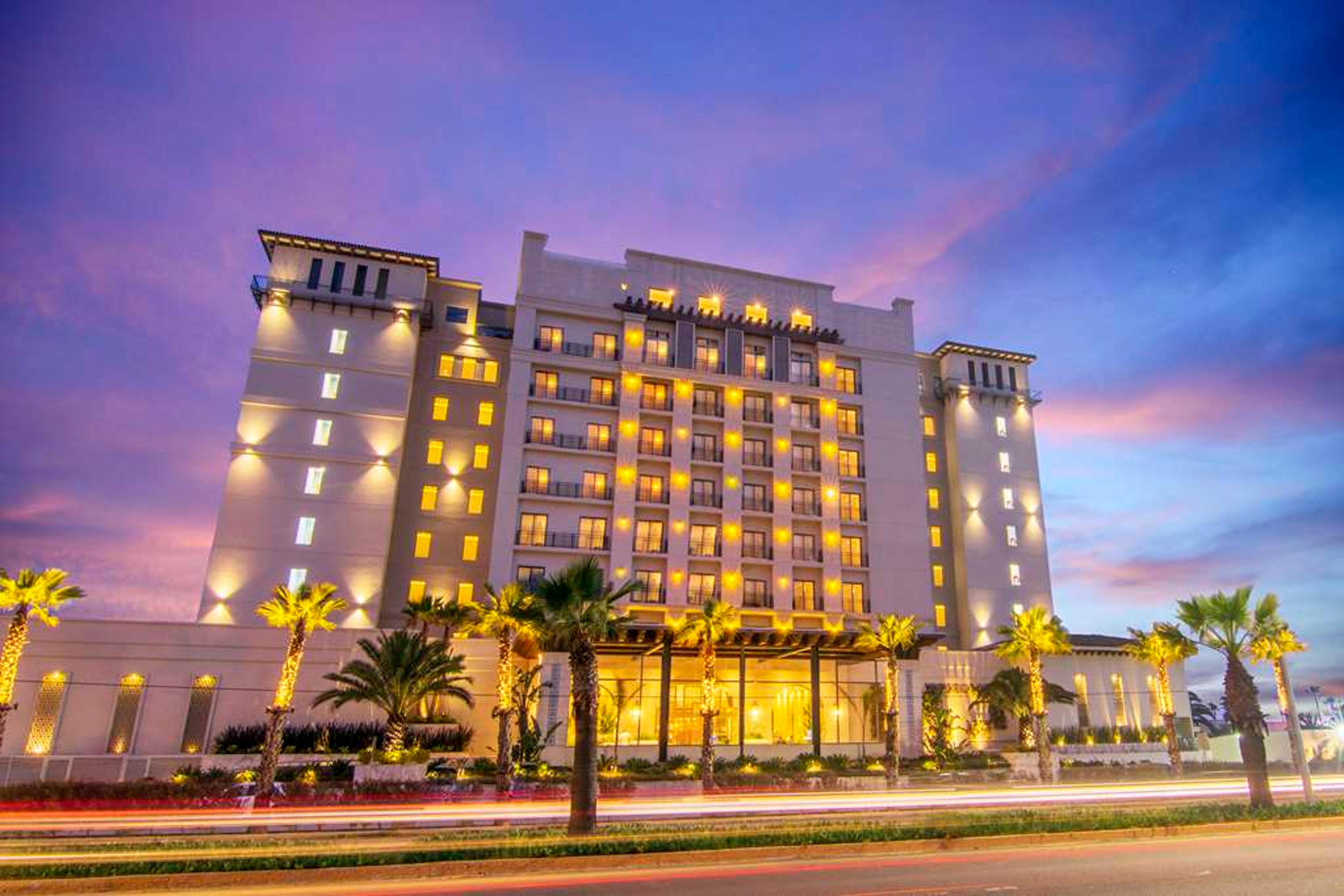 LUCERNA TOWER HOTEL ENSENADA