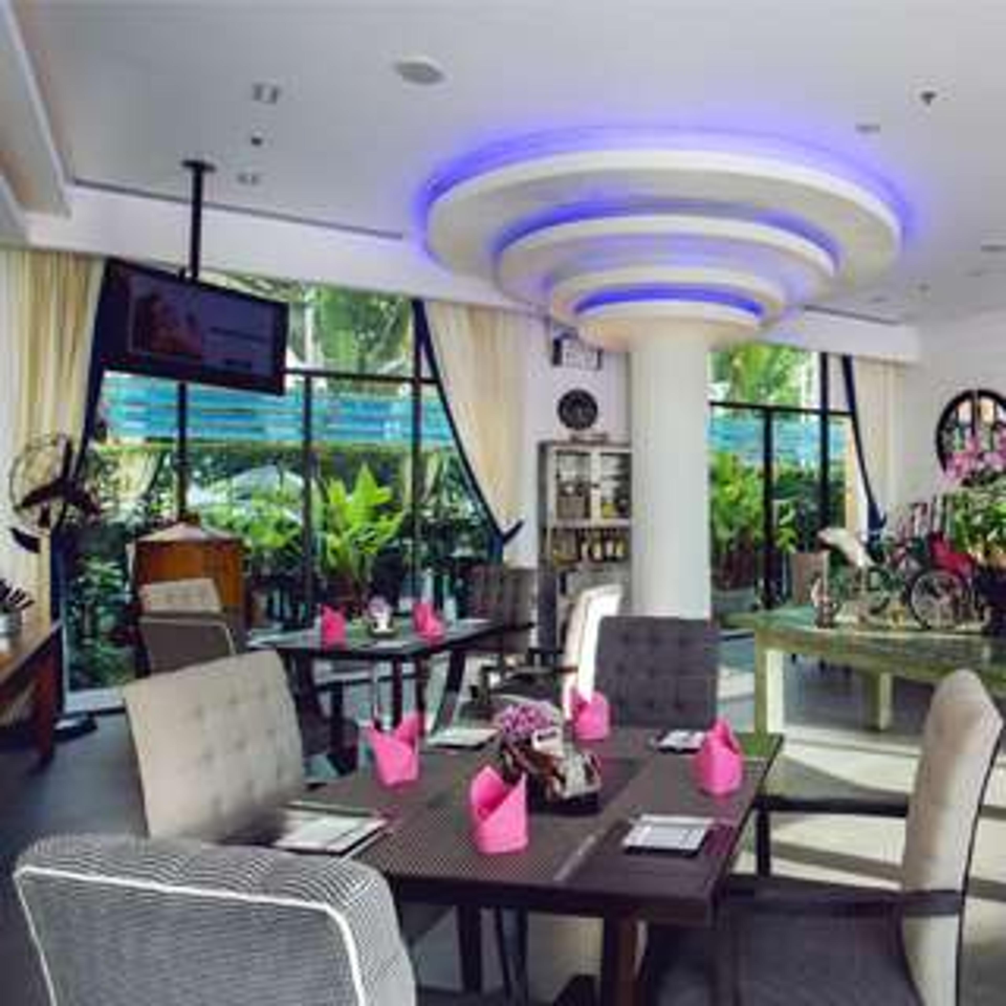 Hotel Photo 3