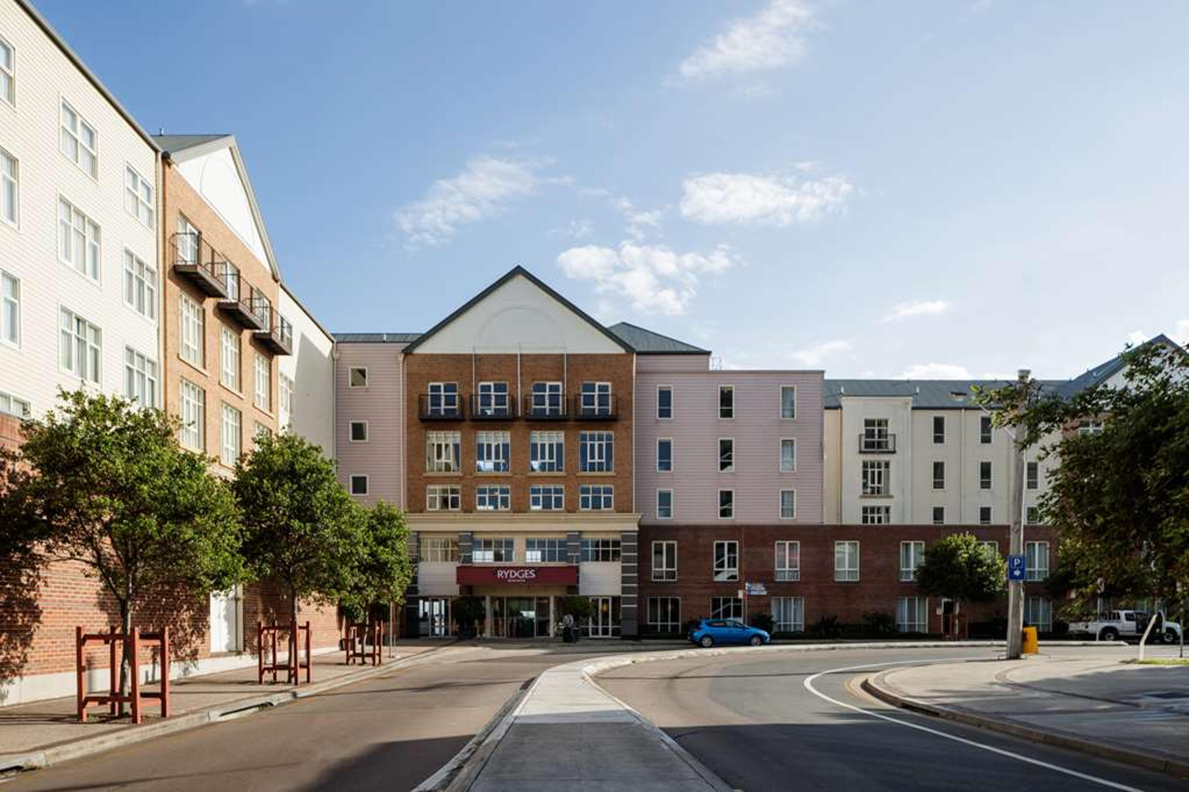 Hotel Photo 1