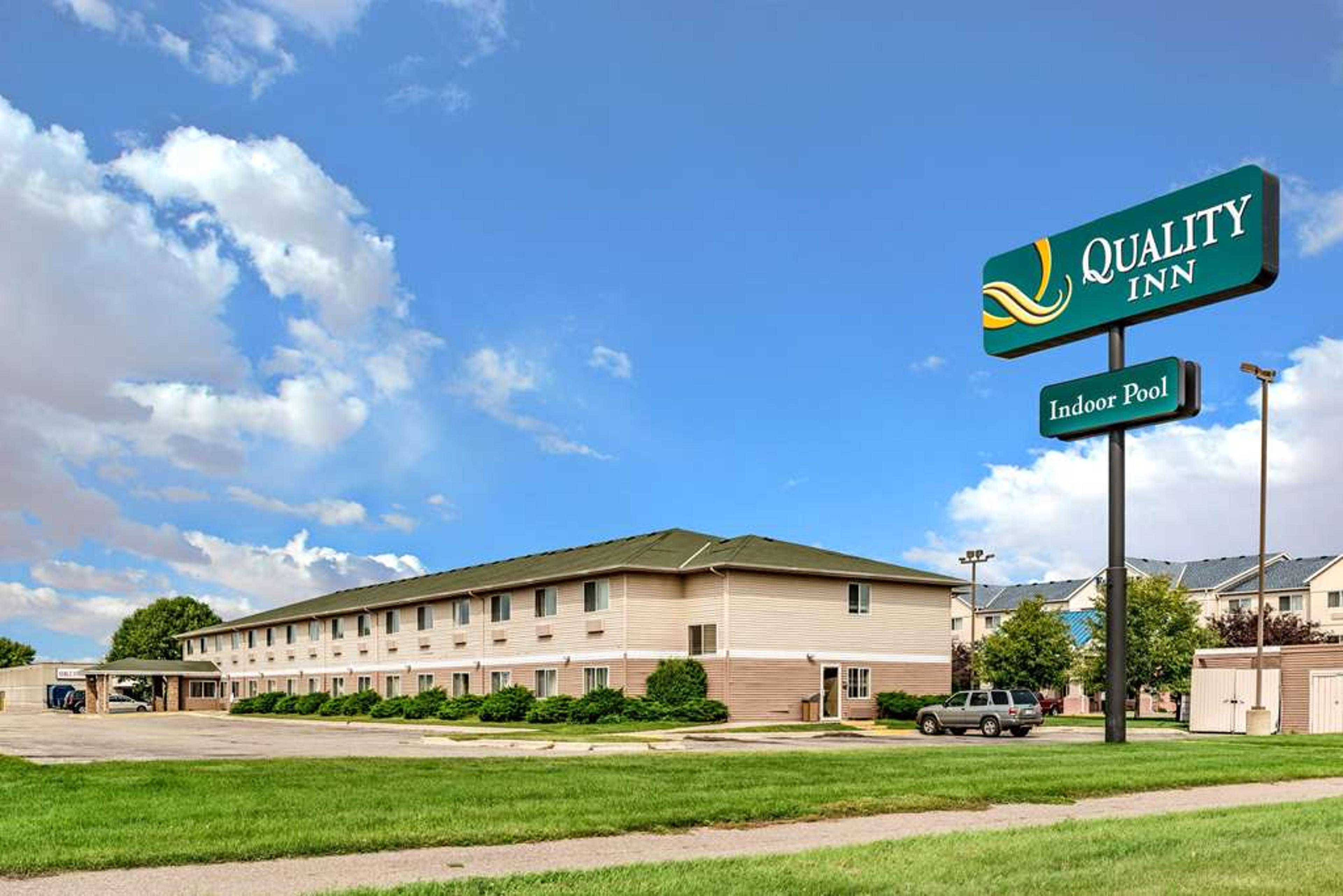 QUALITY INN AND SUITES MANKATO