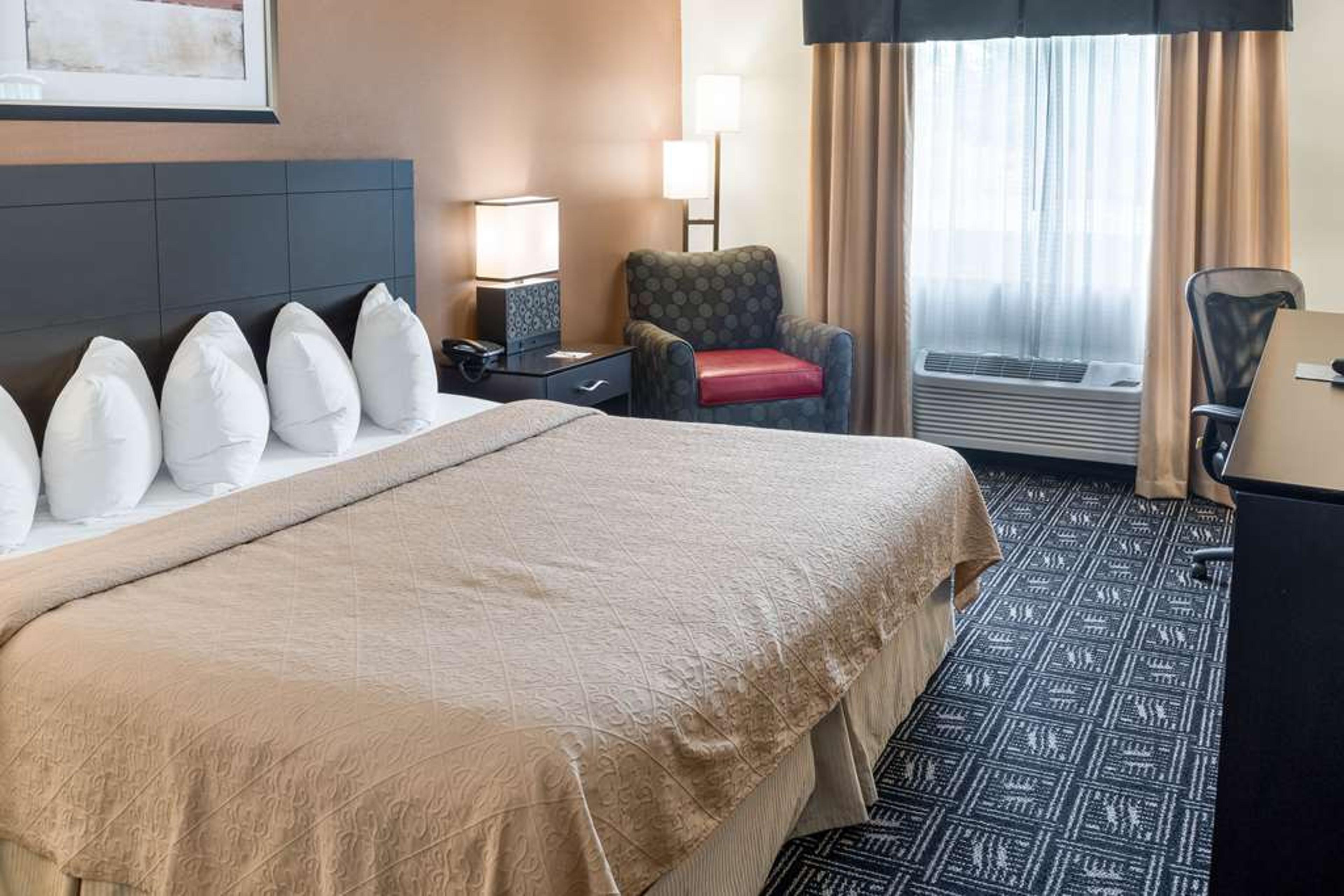 QUALITY INN AND SUITES MANKATO
