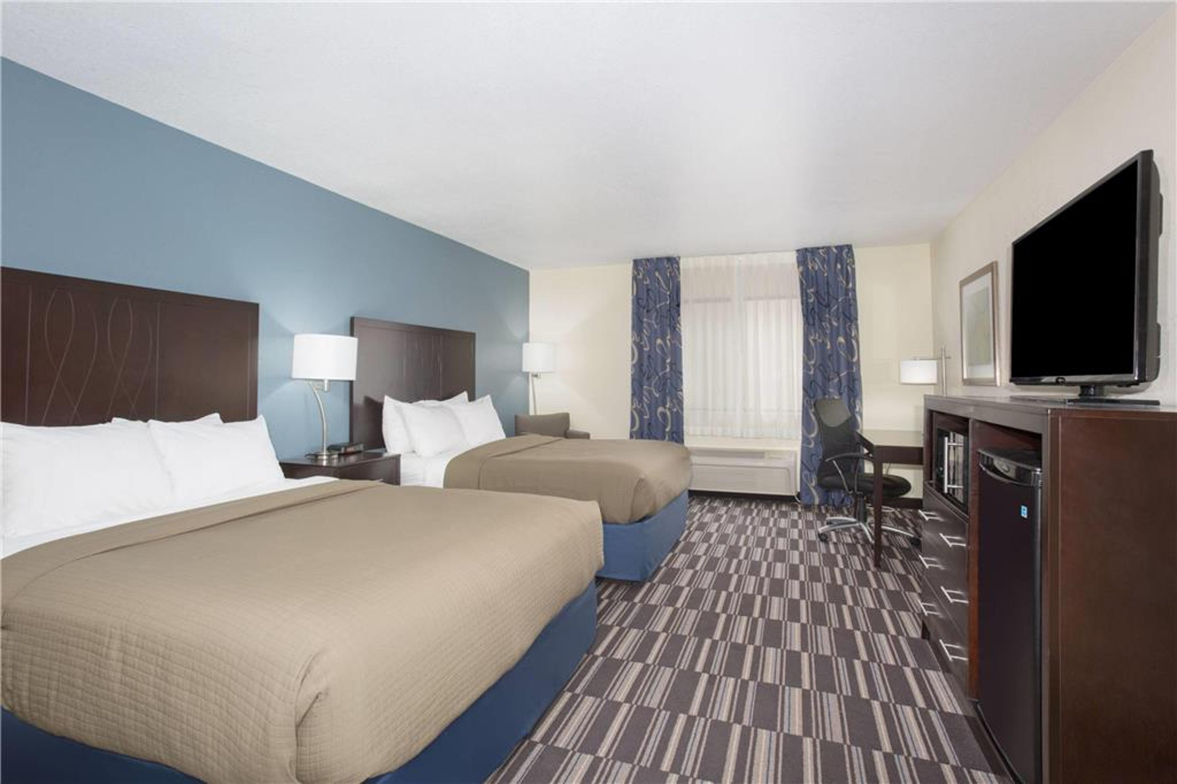 AMERICINN BY WYNDHAM MOUNT PLE