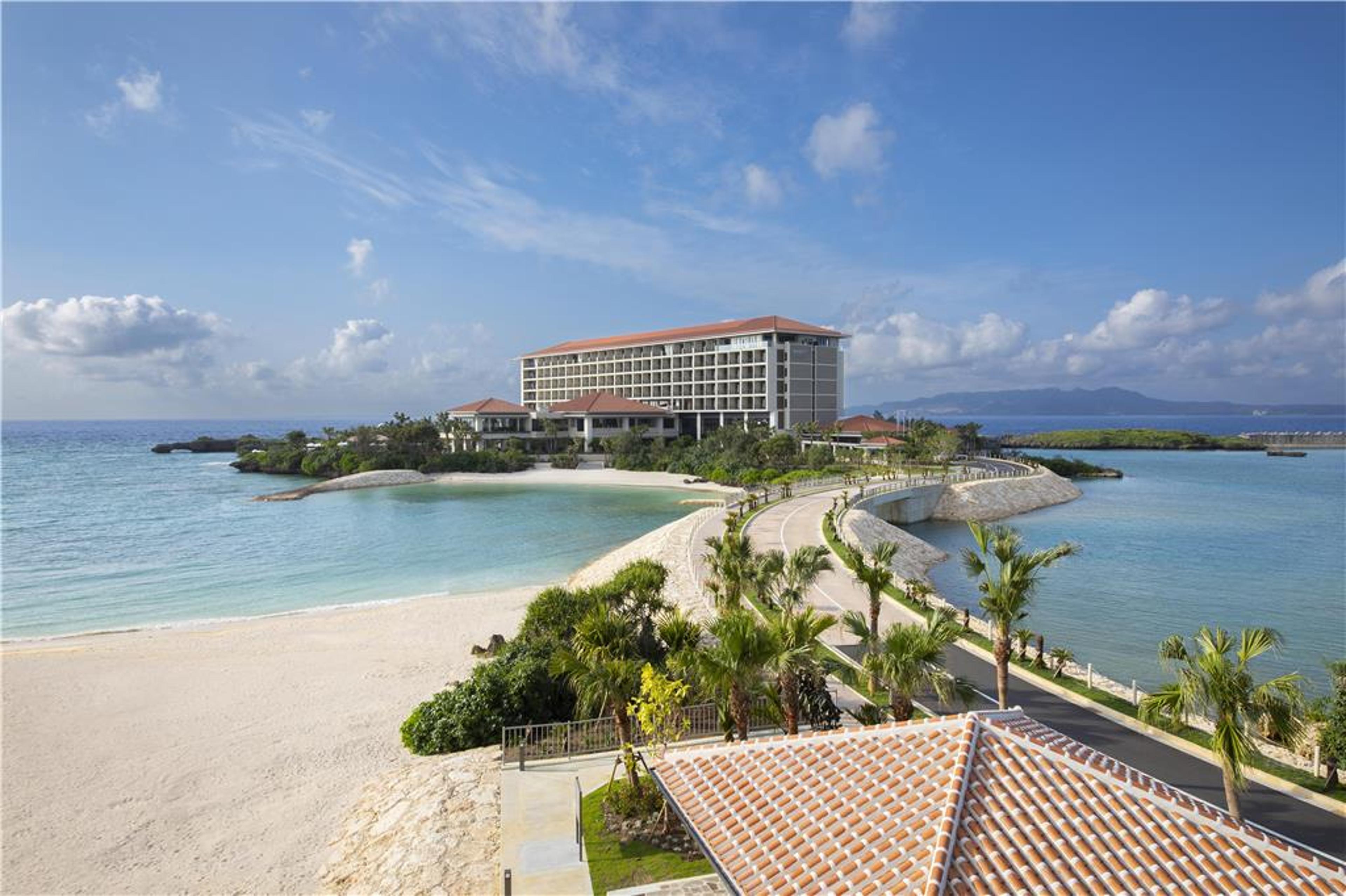 HYATT REGENCY SERAGAKI ISL OKINAWA