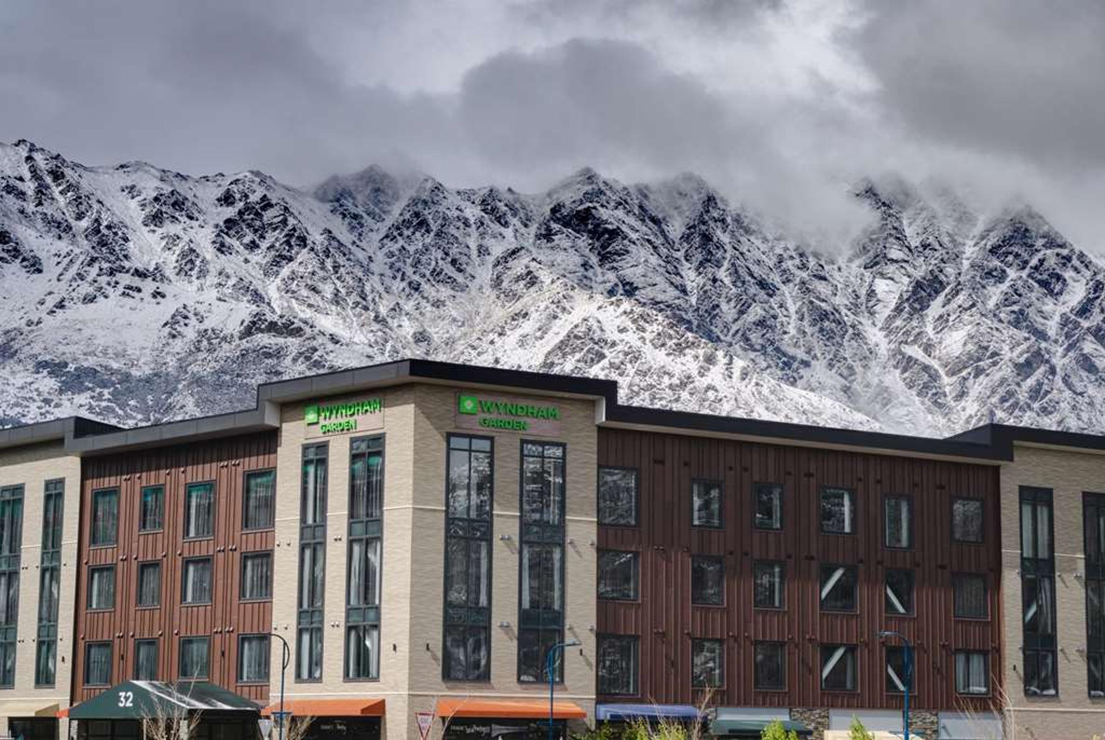 WYNDHAM GARDEN REMARKABLES PAR