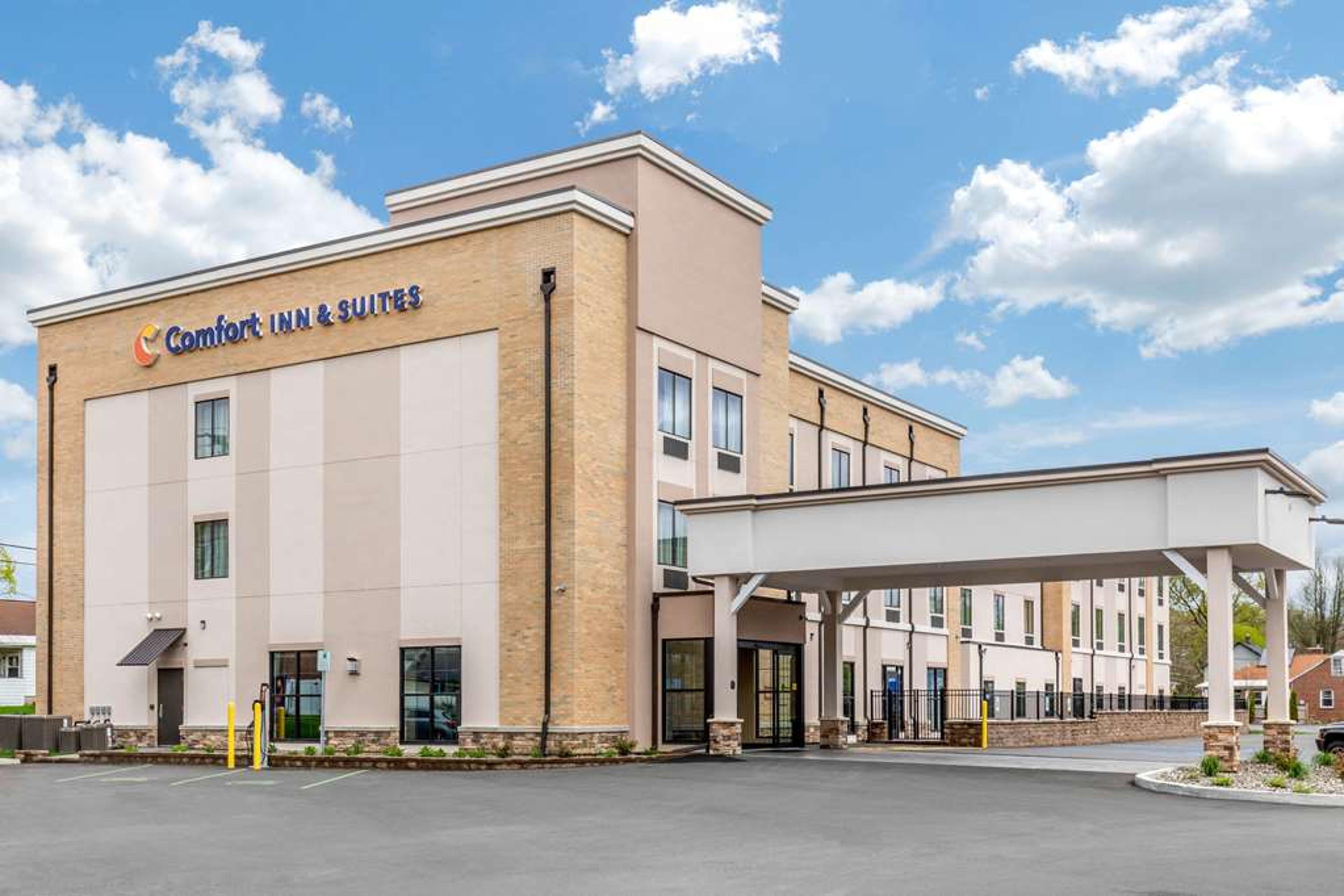 COMFORT INN AND SUITES SCHENECTADY