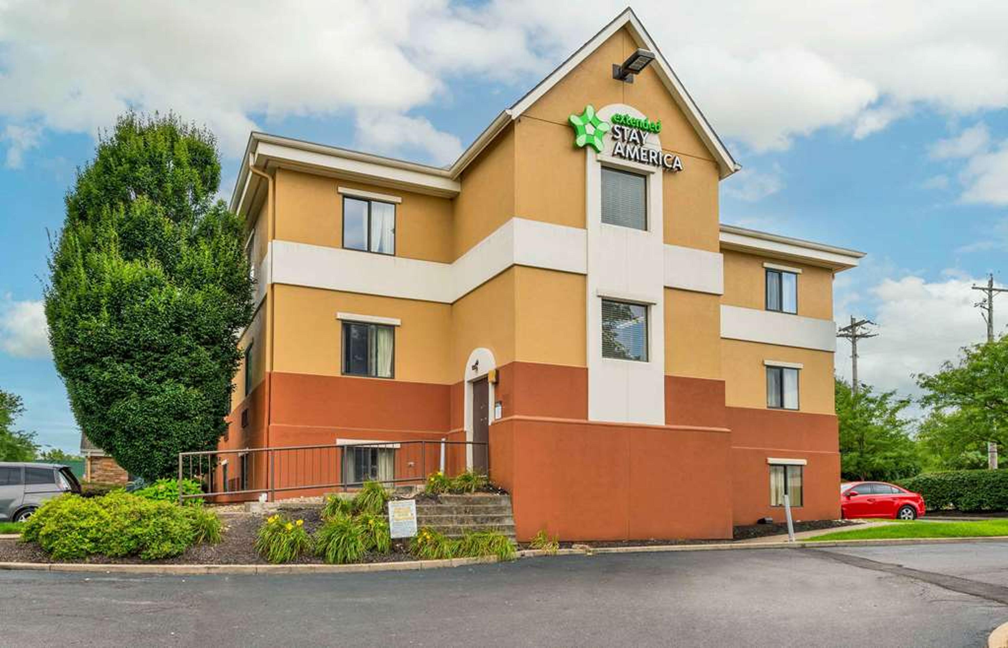 EXTENDED STAY AMERICA SUITES