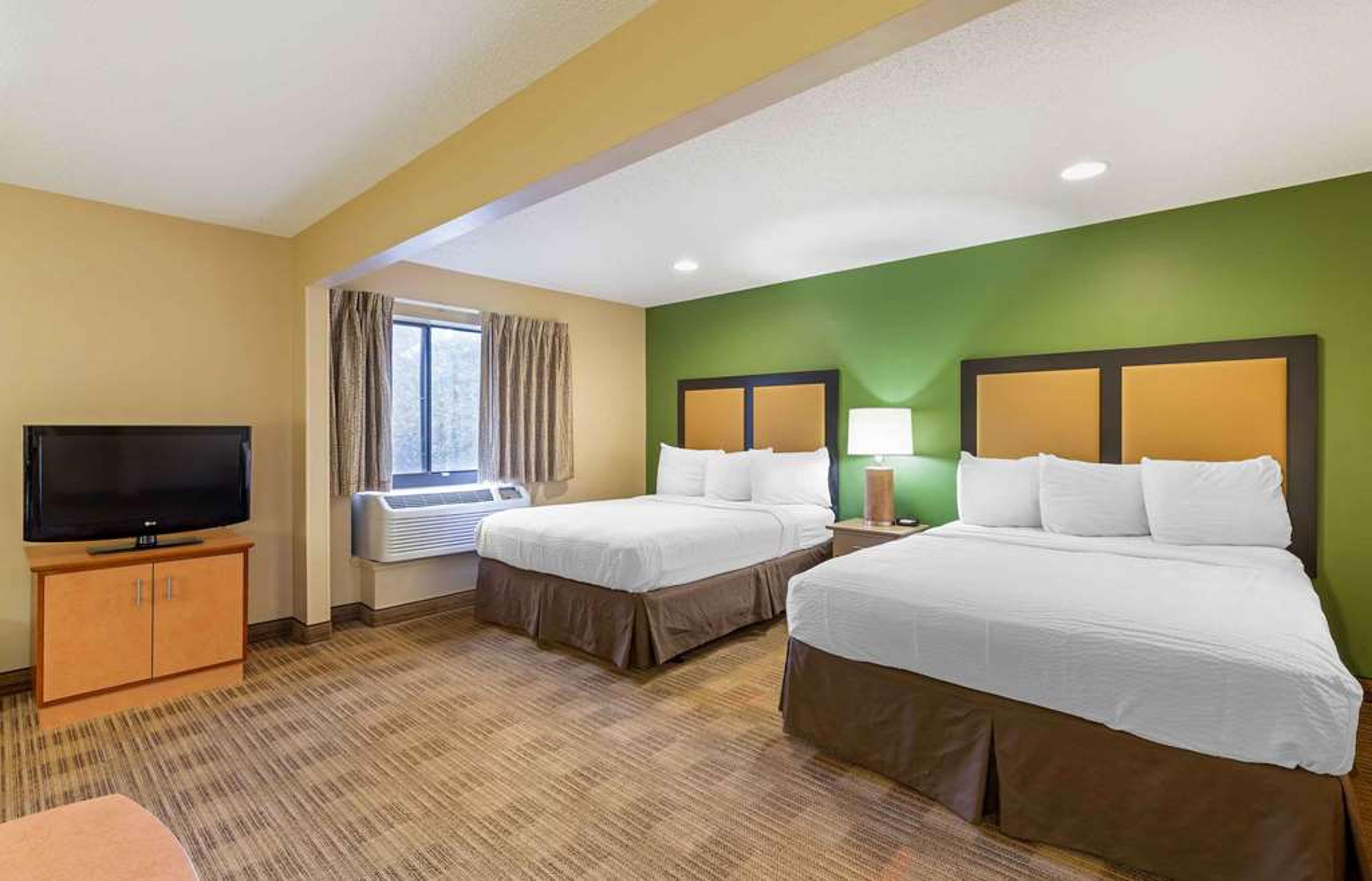 EXTENDED STAY AMERICA SUITES