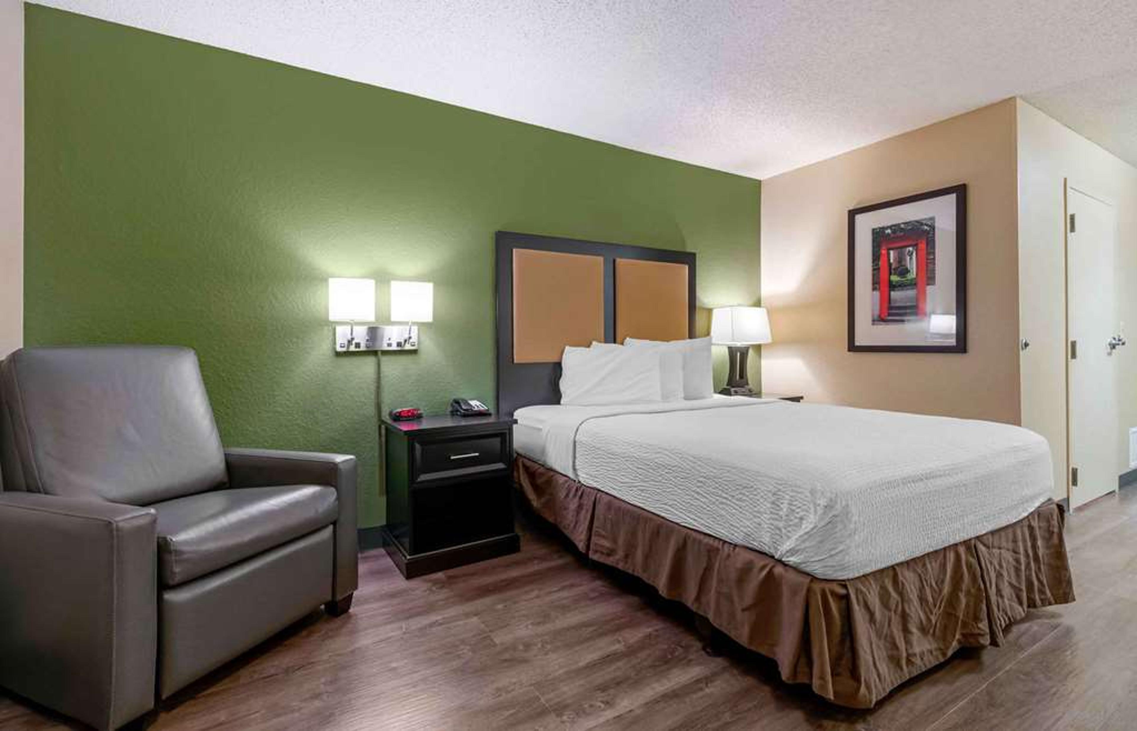 Extended Stay America Select Suites- St. Louis - O' Fallon