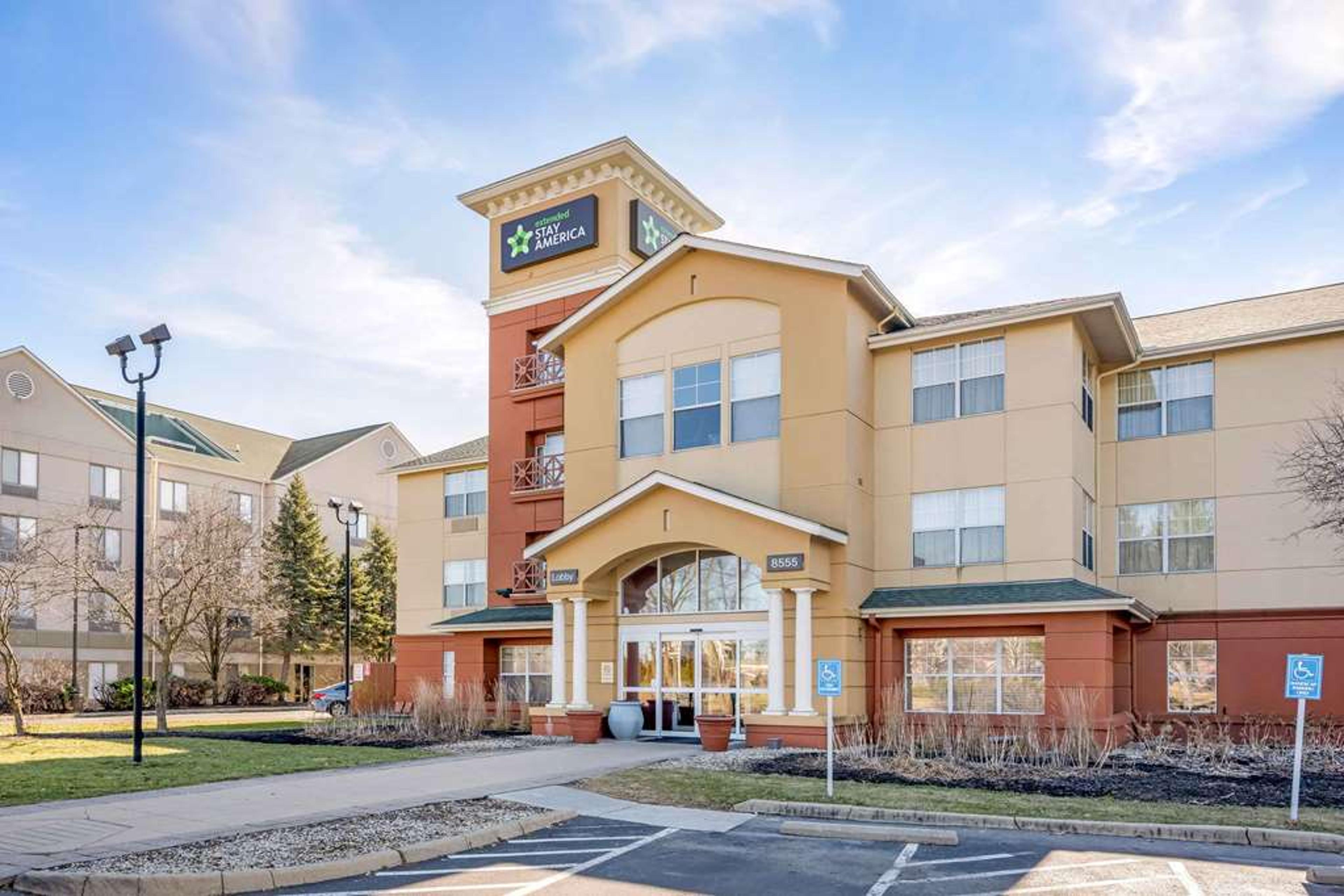 EXTENDED STAY AMERICA SUITES