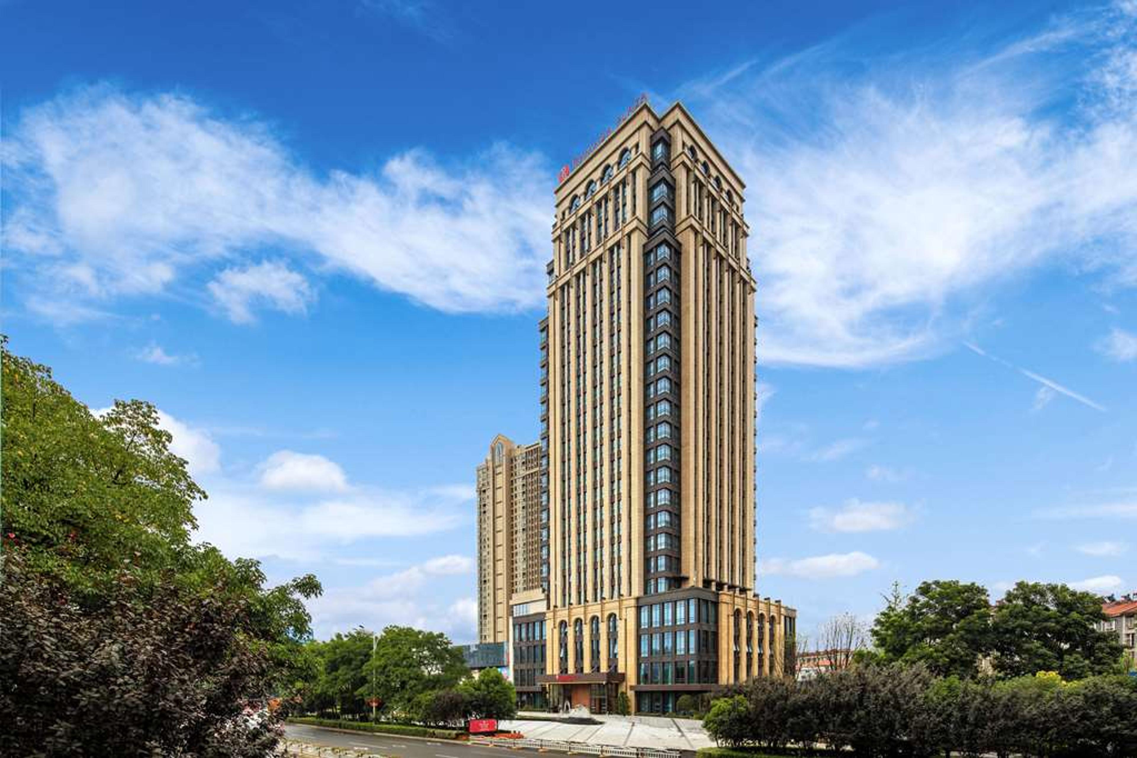 RAMADA PLAZA BY WYNDHAM WUHAN HUANG