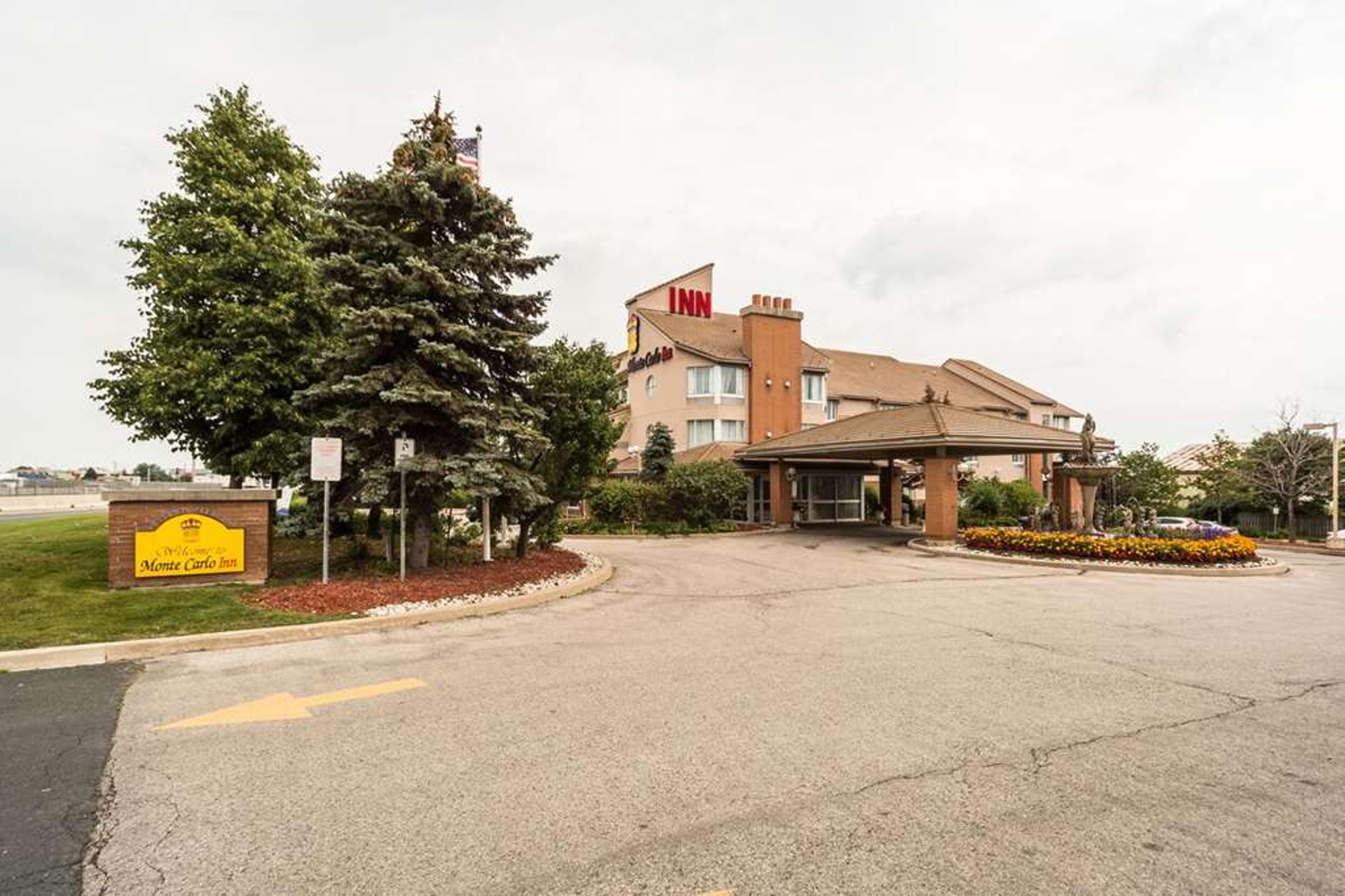 MONTE CARLO INN OAKVILLE SUITES