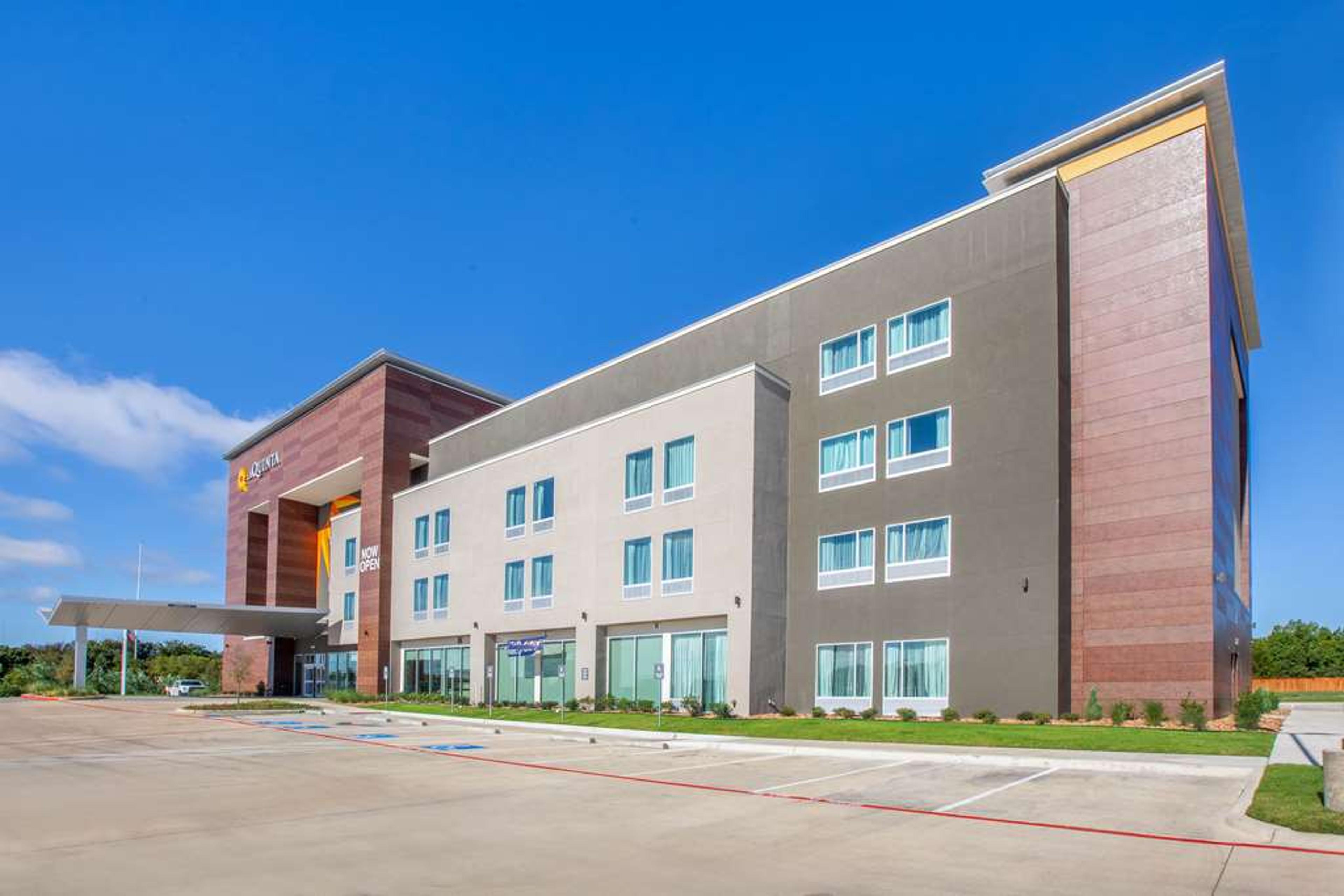 LA QUINTA INN STE DUNCANVILLE
