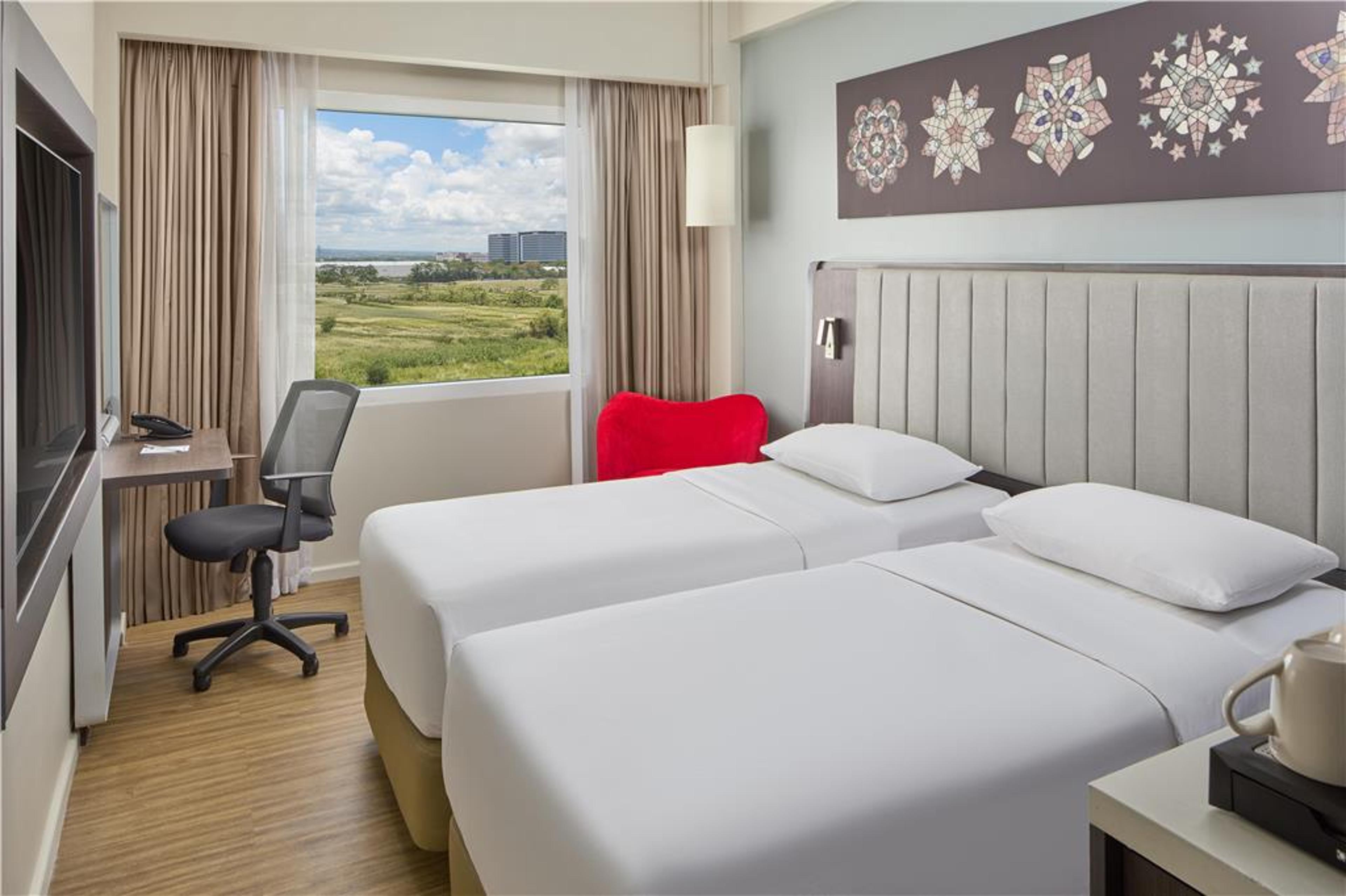 PARK INN BY RADISSON CLARK