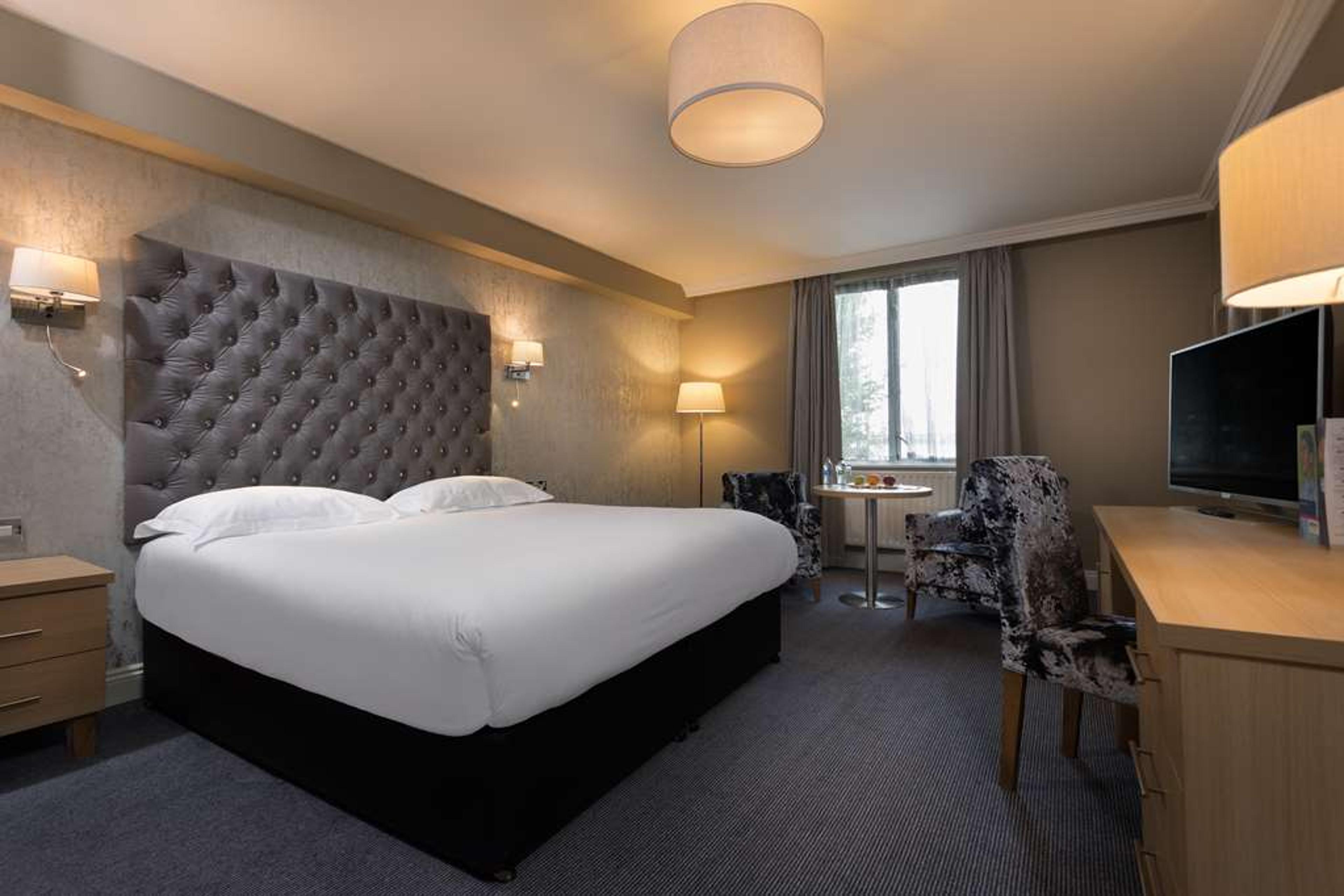 PARK INN SHANNON AIRPORT