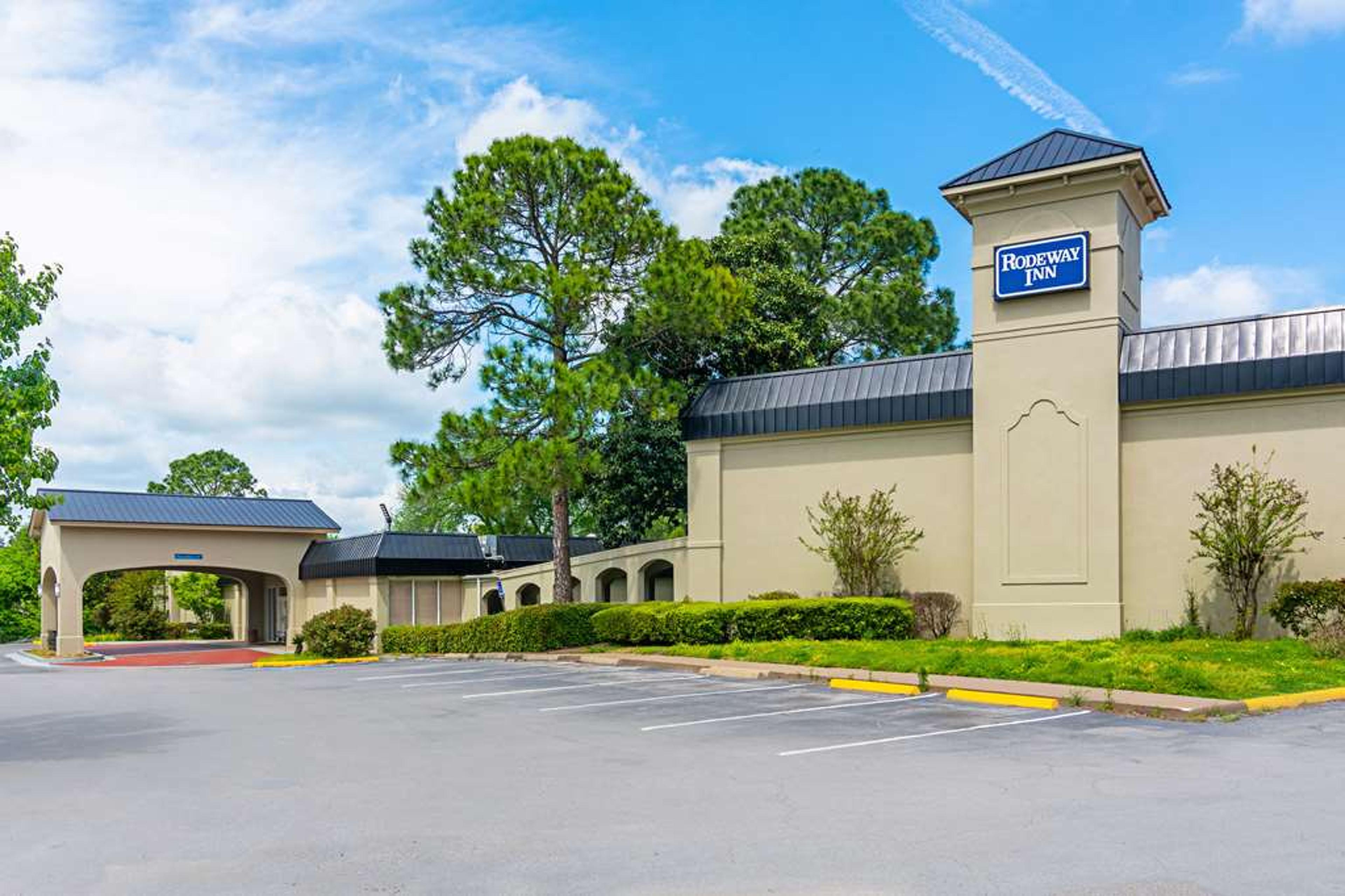 RODEWAY INN