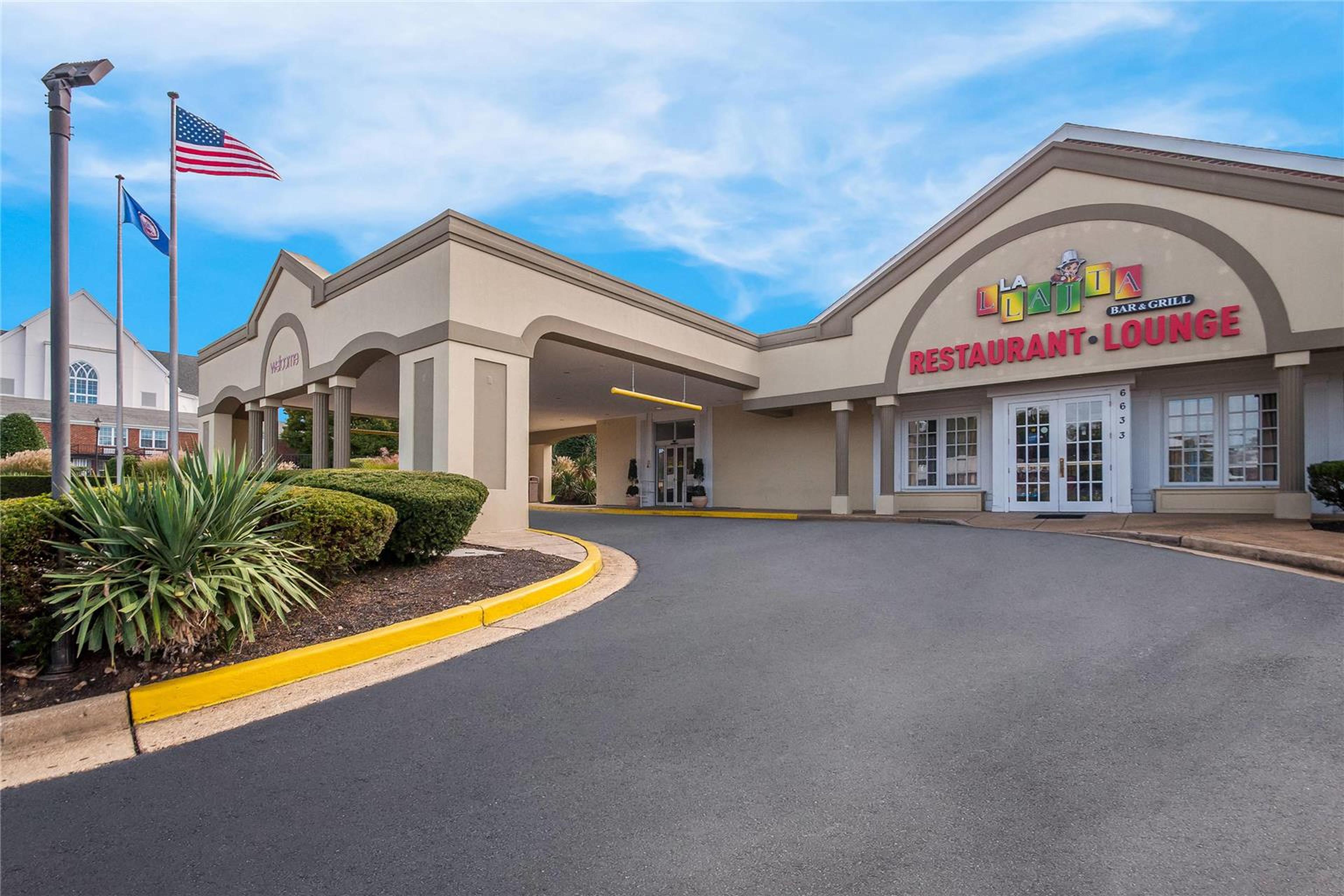 CLARION INN FALLS CHURCH-ARLINGTON