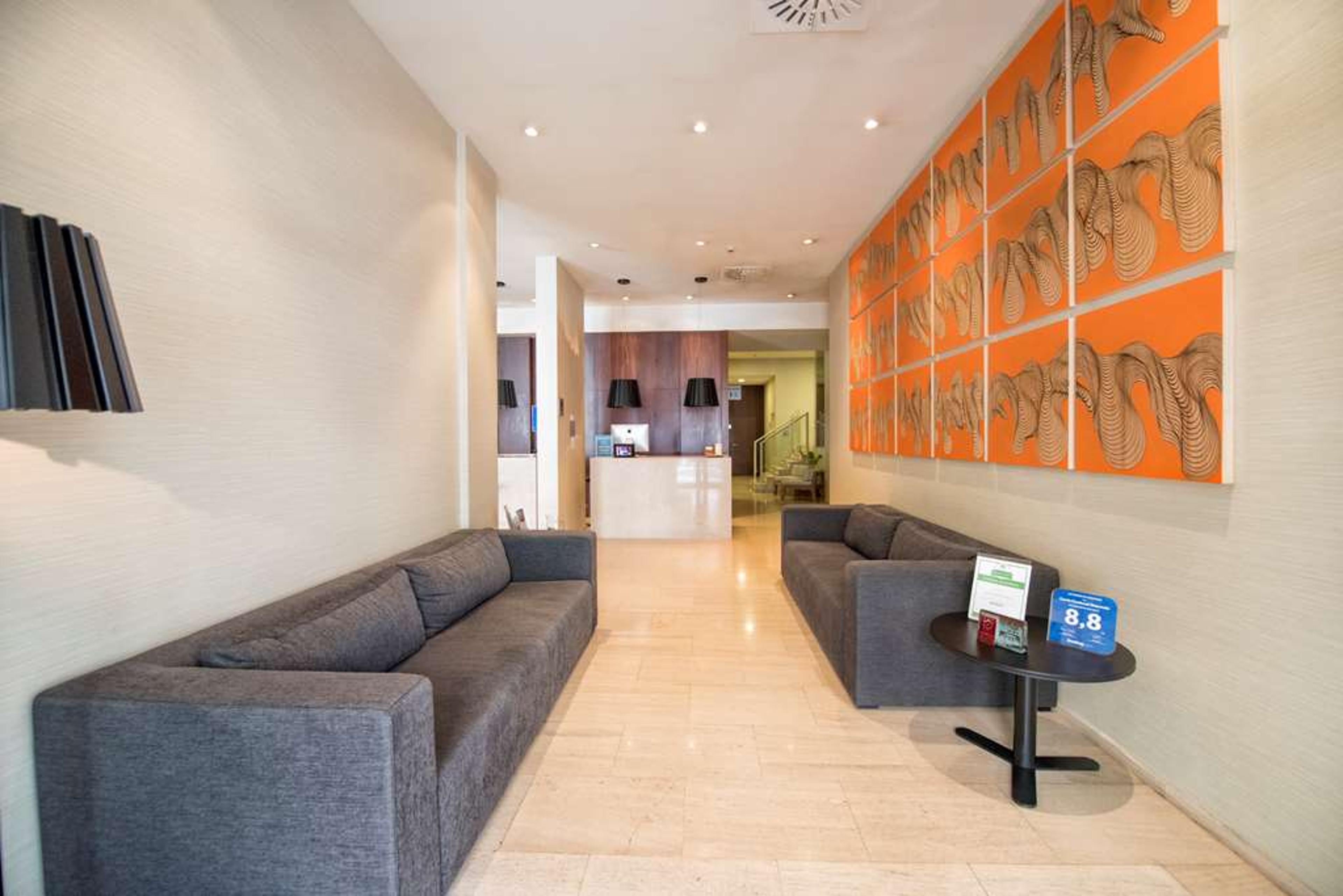 HOTEL CARRIS CARDENAL QUEVEDO
