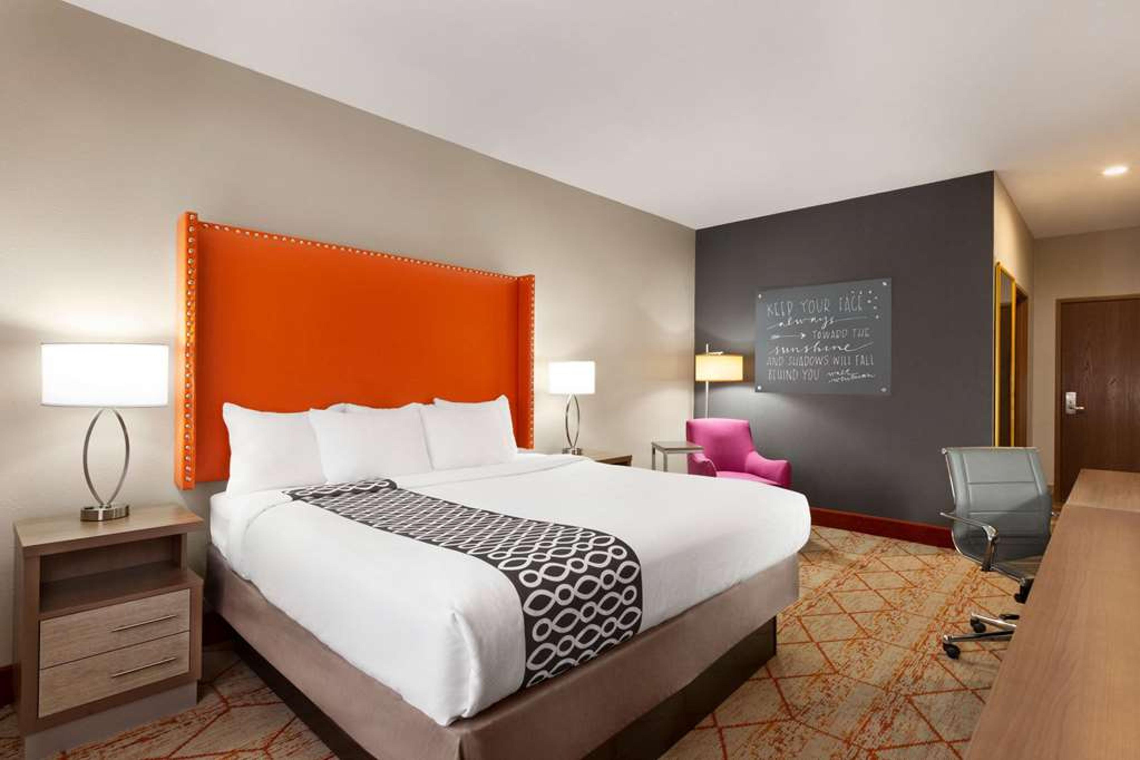LA QUINTA INN STE LACKAWANNA BUFFAL