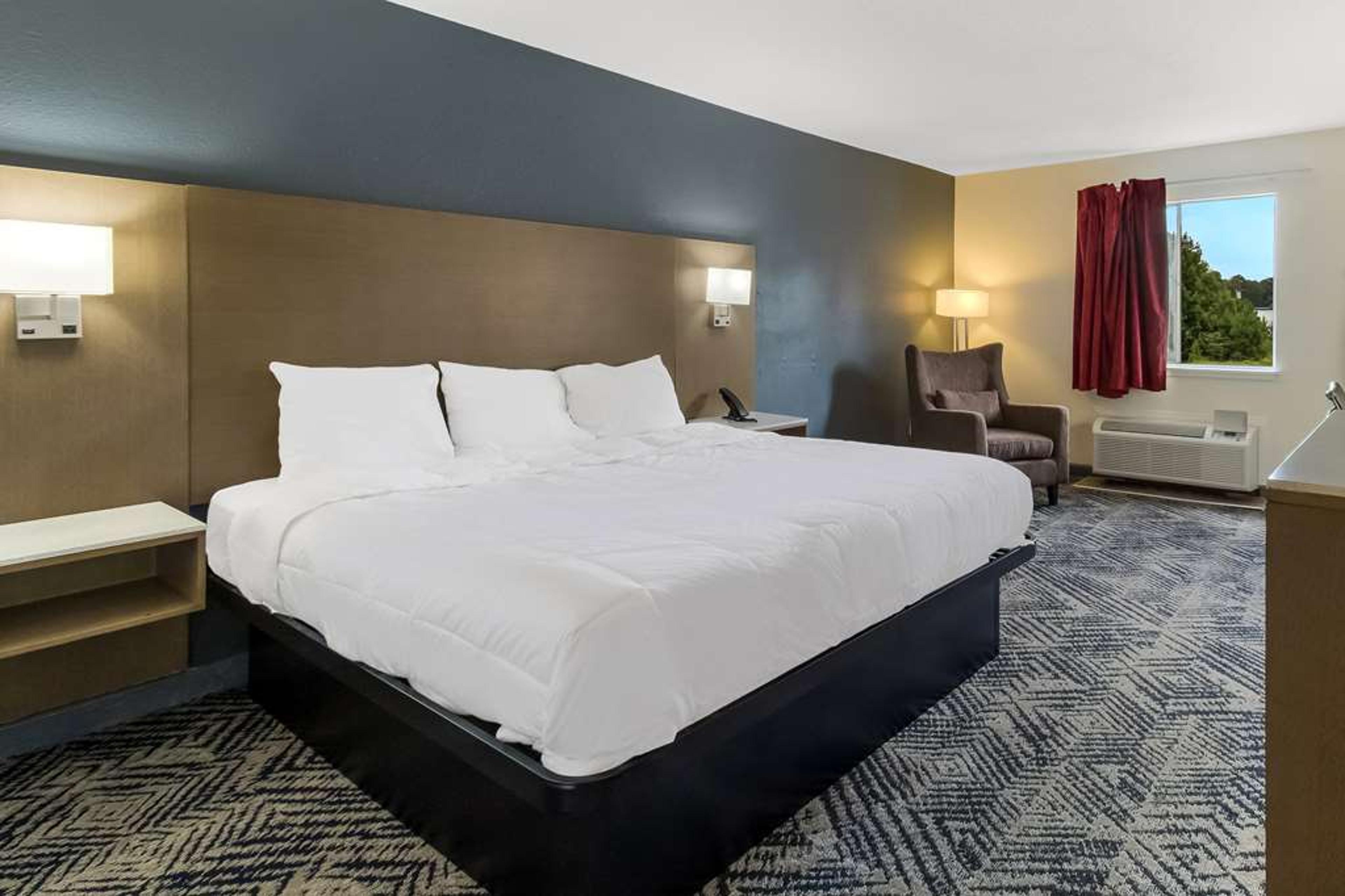 ECONO LODGE CHERRY POINT