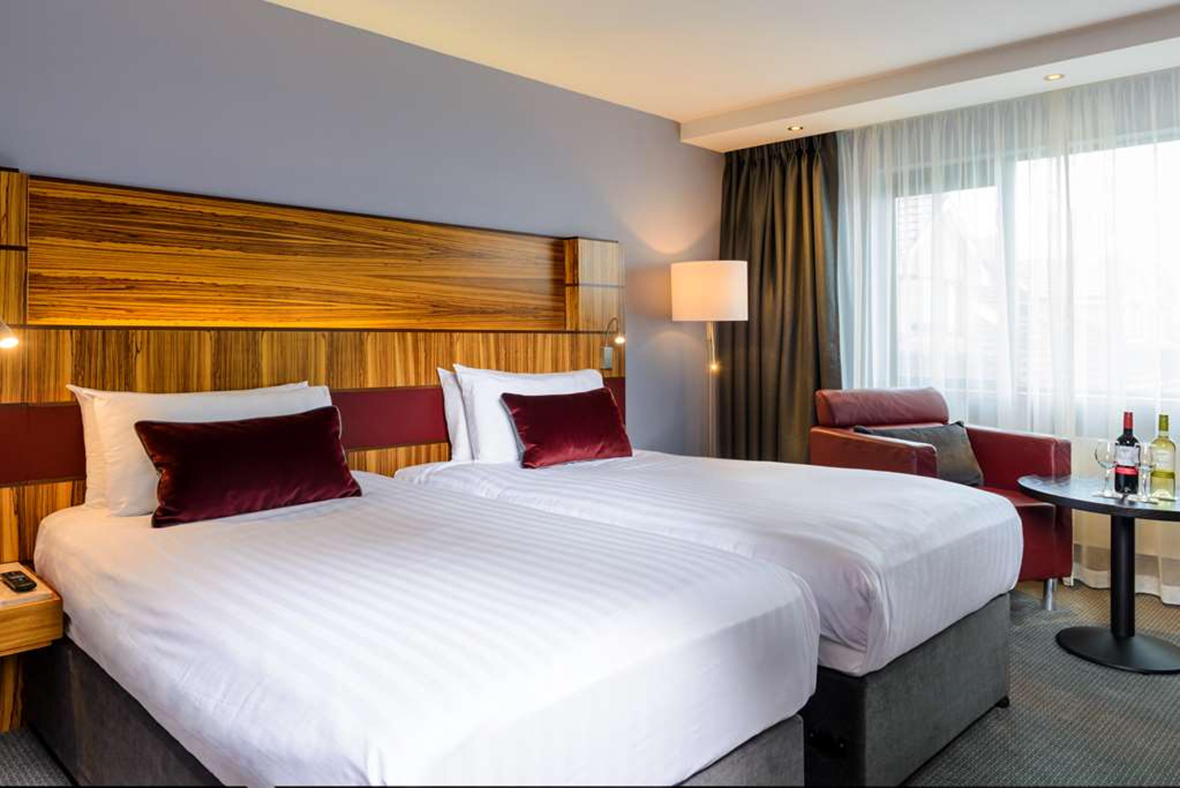 RADISSON BLU ATHLONE