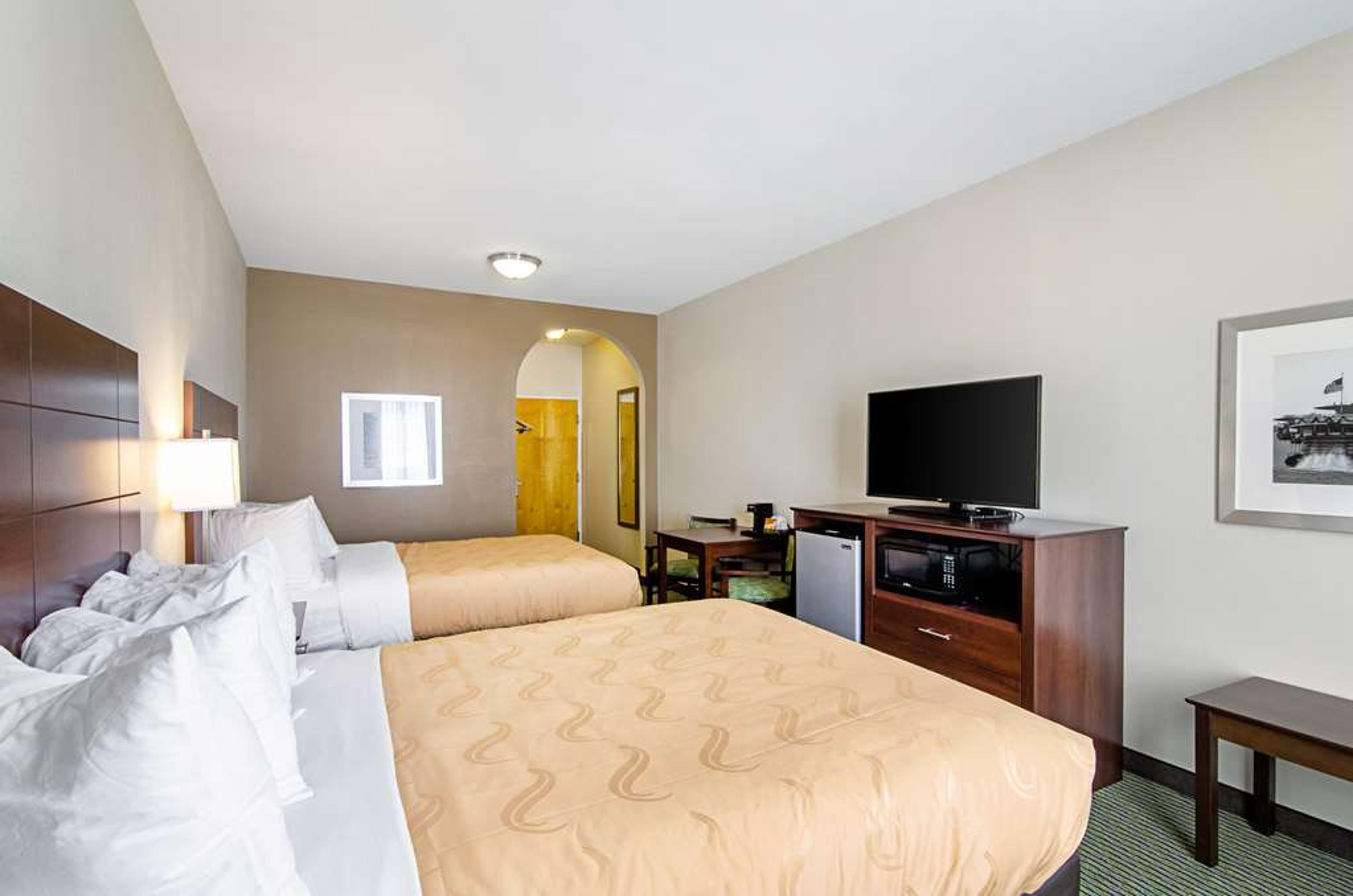 QUALITY INN AND SUITES NEAR TANGER
