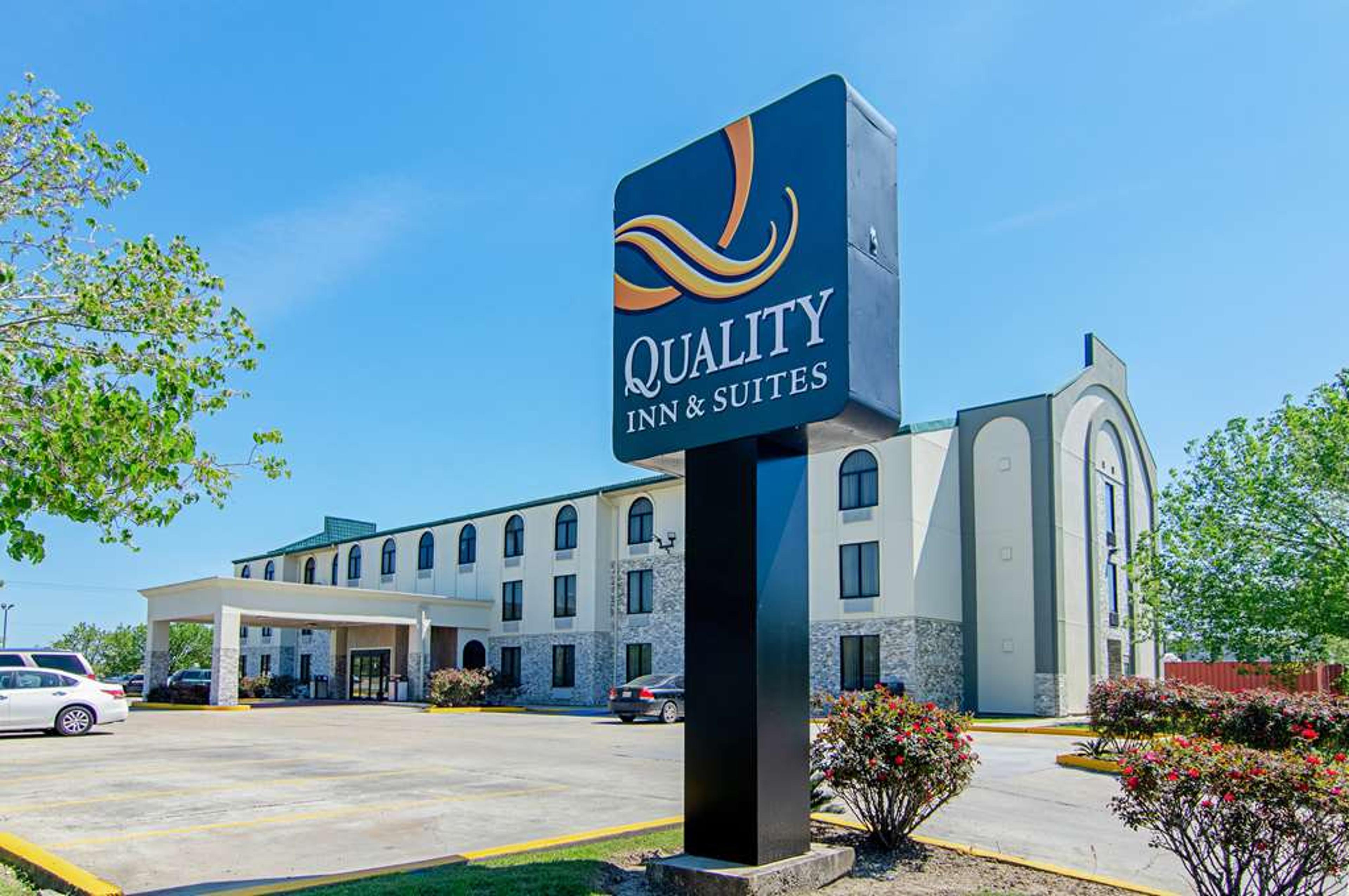 QUALITY INN AND SUITES NEAR TANGER