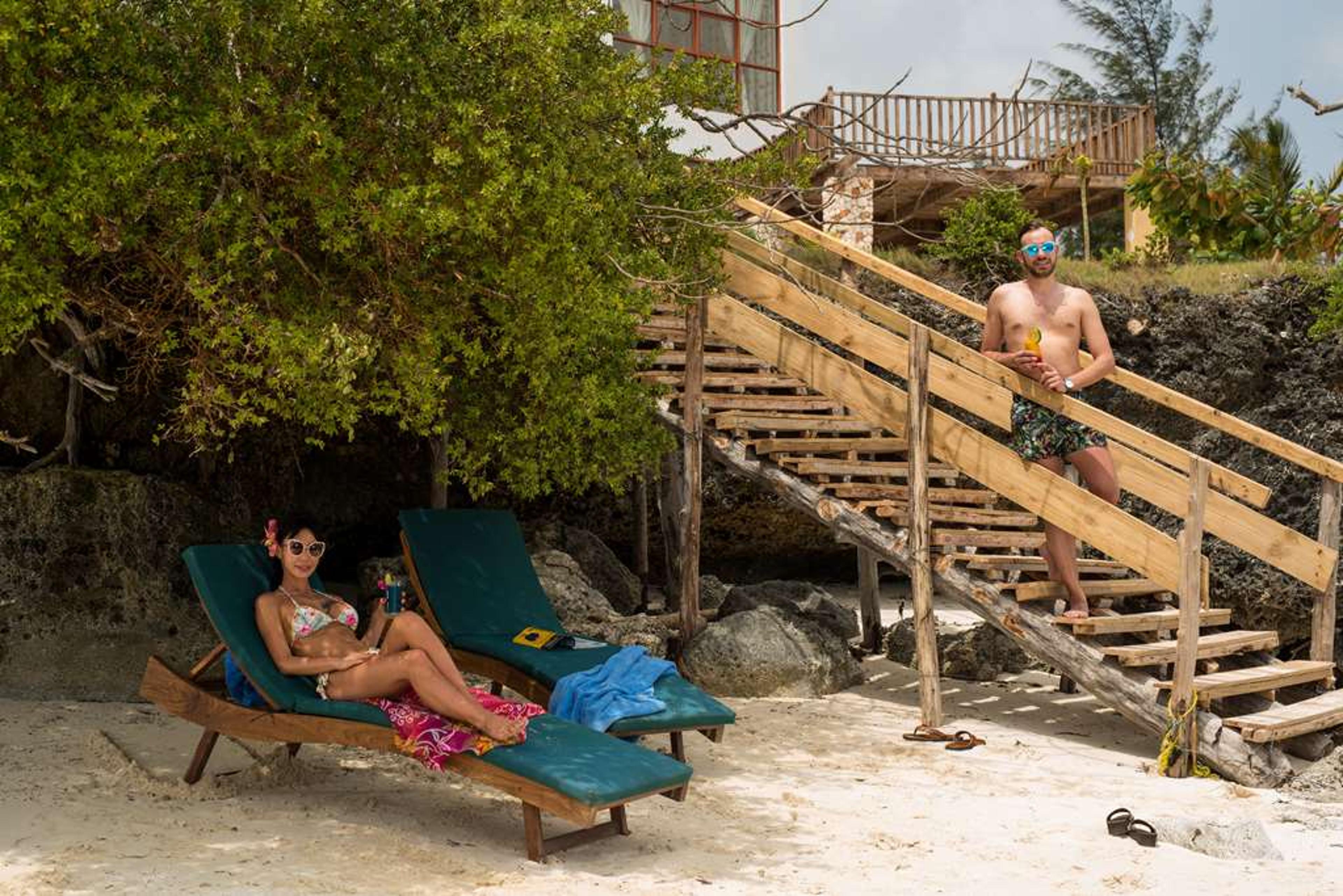 MOJA TUU - THE LUXURY VILLAS & NATU