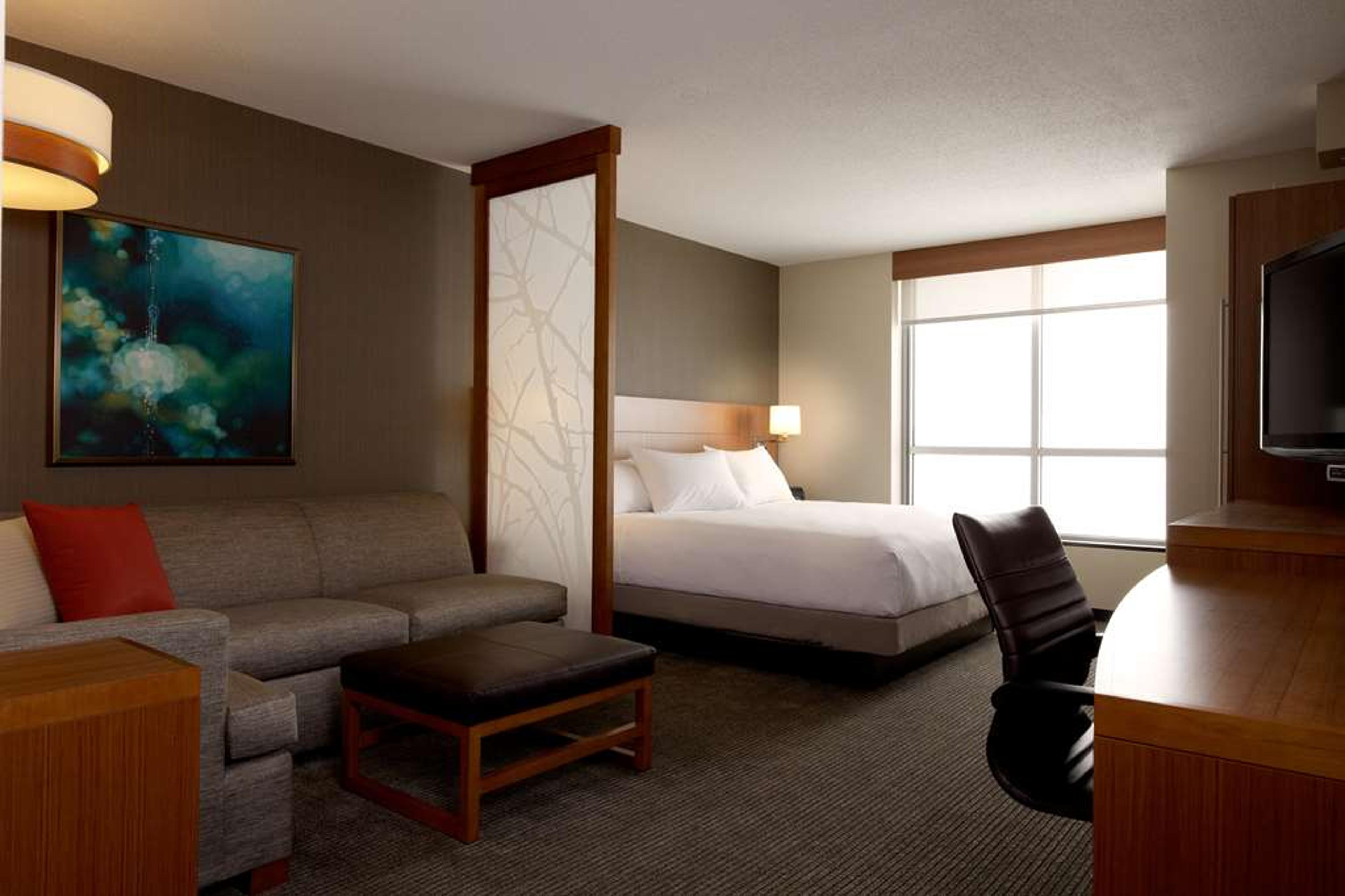 HYATT PLACE HAMPTON CONVENTION CENT