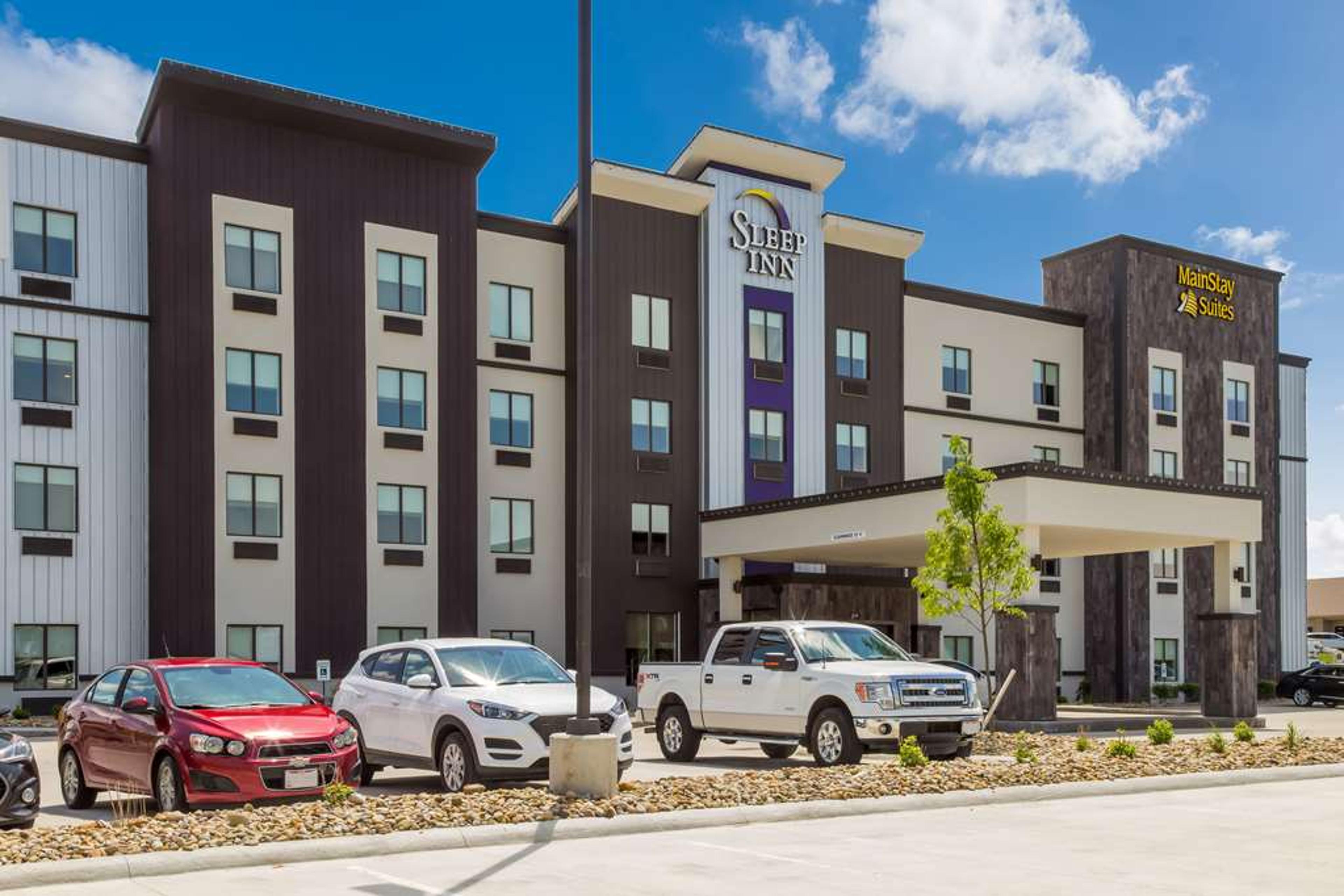 SLEEP INN LOGAN OHIO-HOCKING HILLS