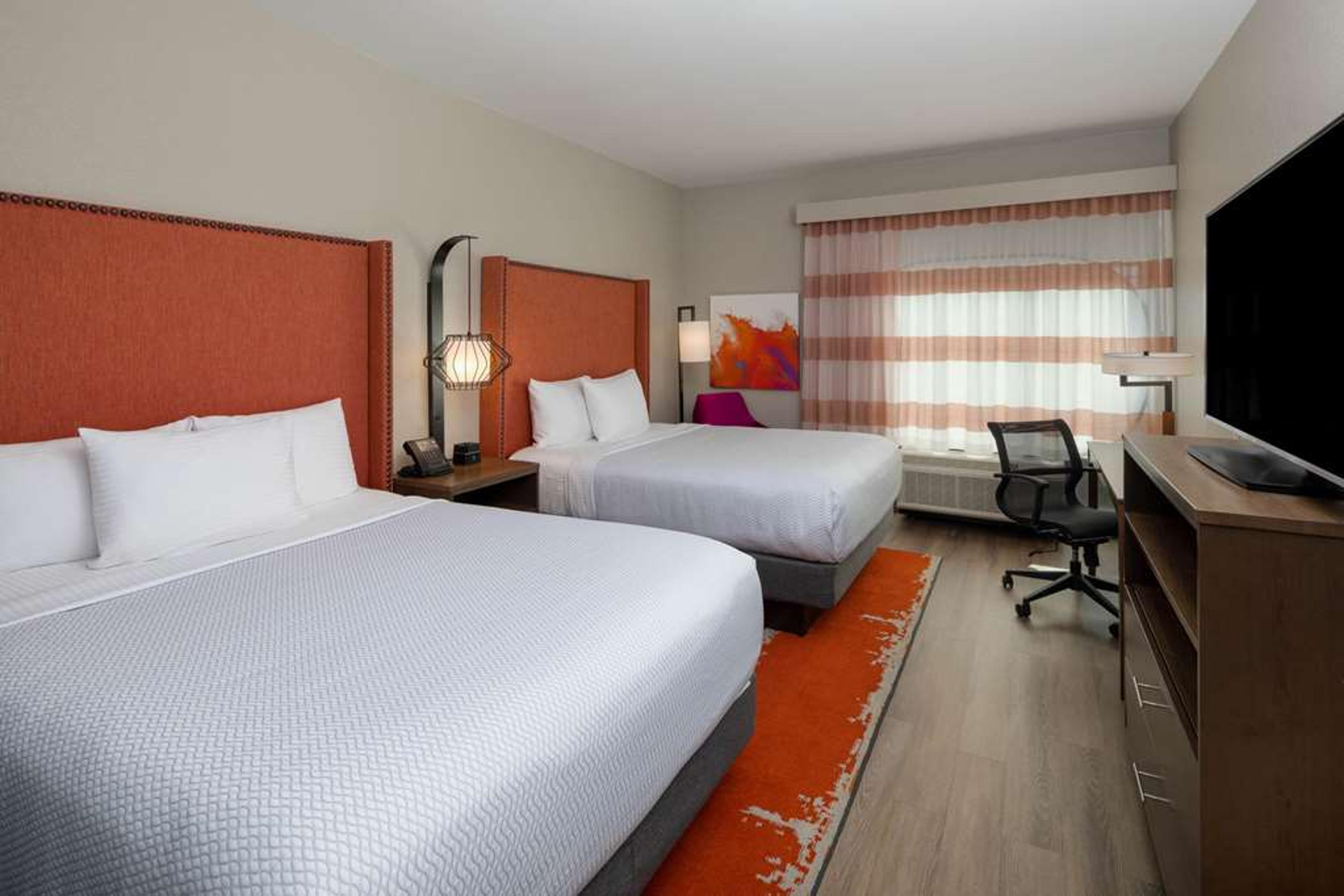 LA QUINTA INN STE PERRY