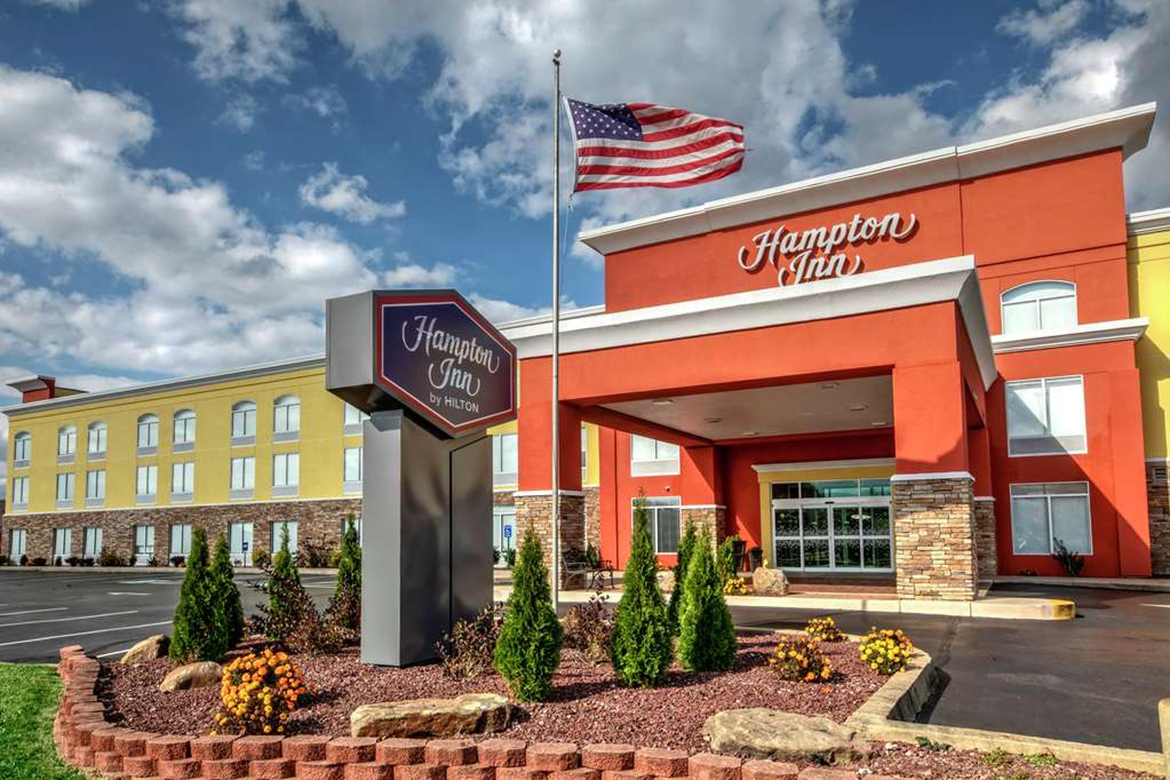 HAMPTON INN LATROBE