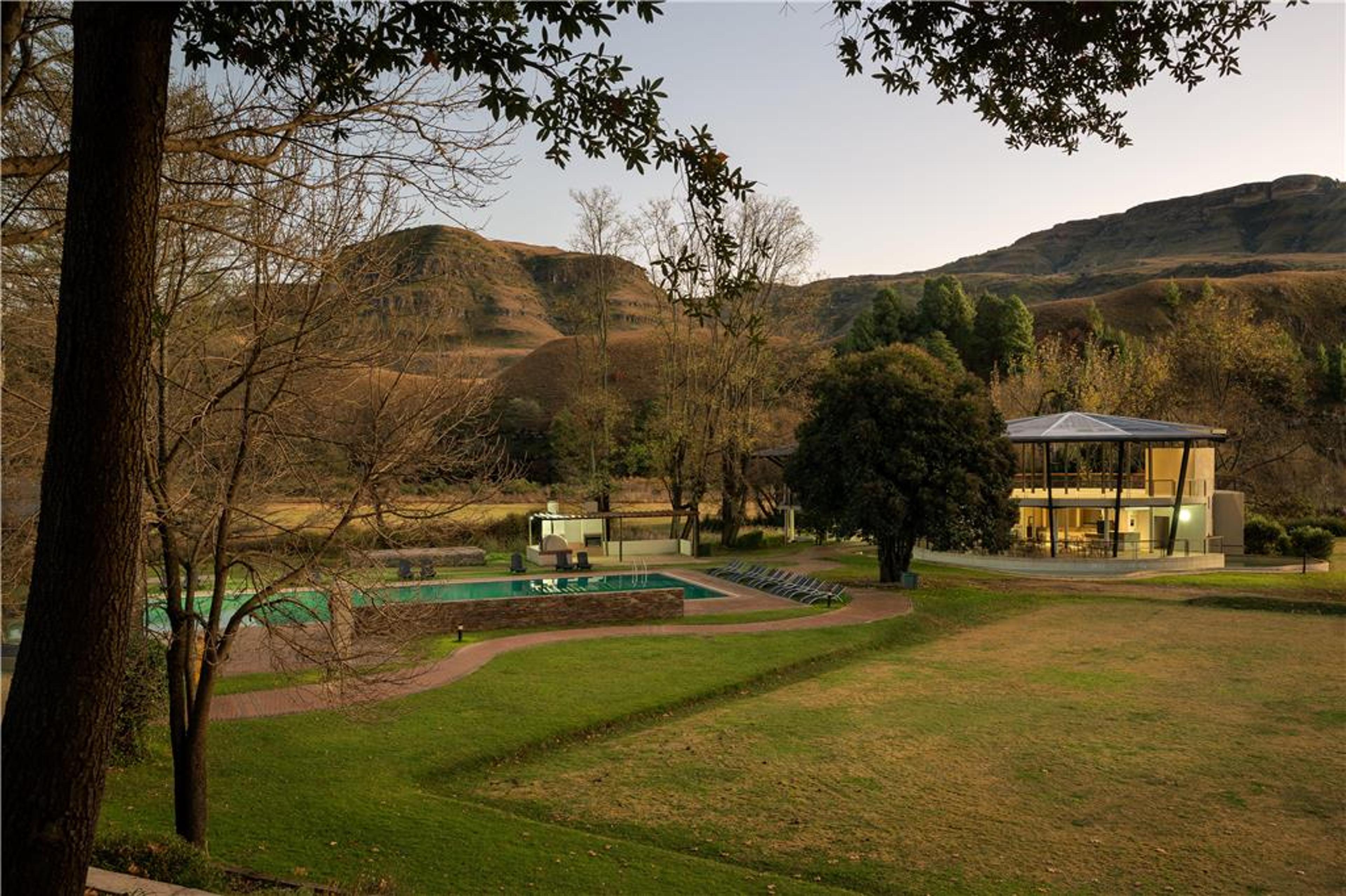 PREMIER RESORT SANI PASS