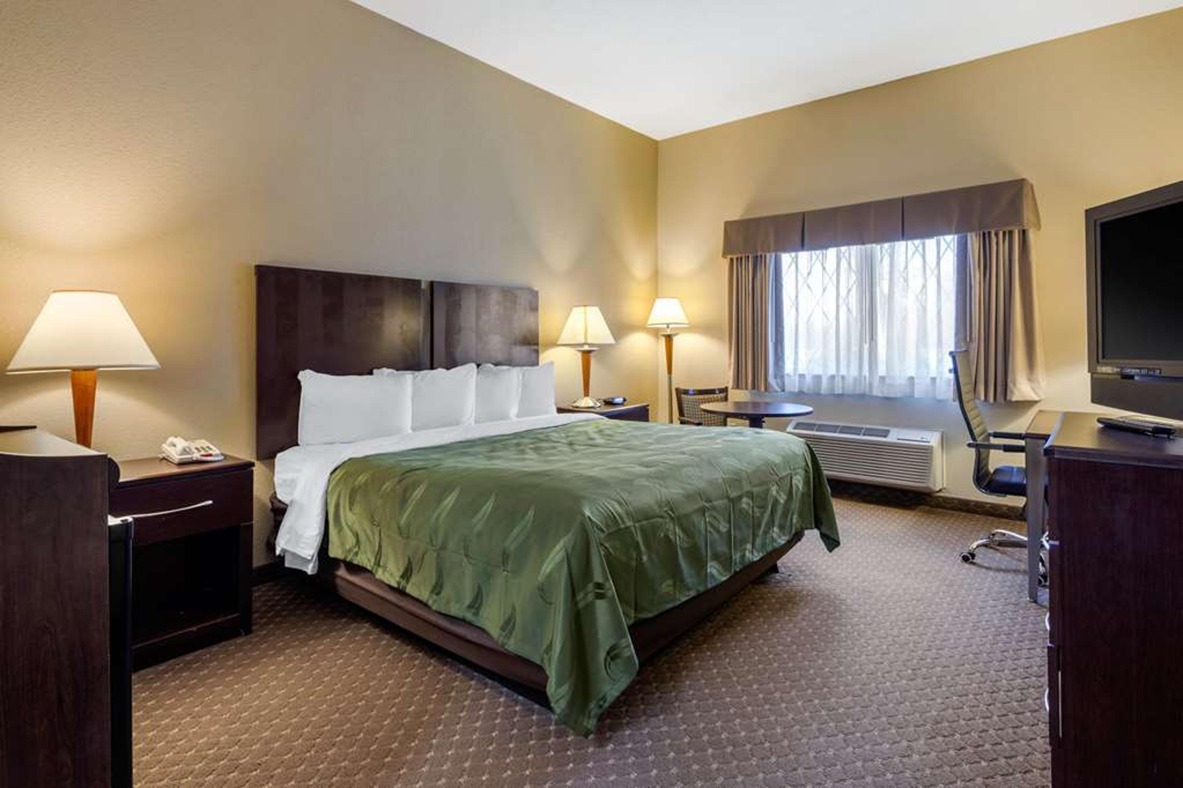 QUALITY INN SMYRNA