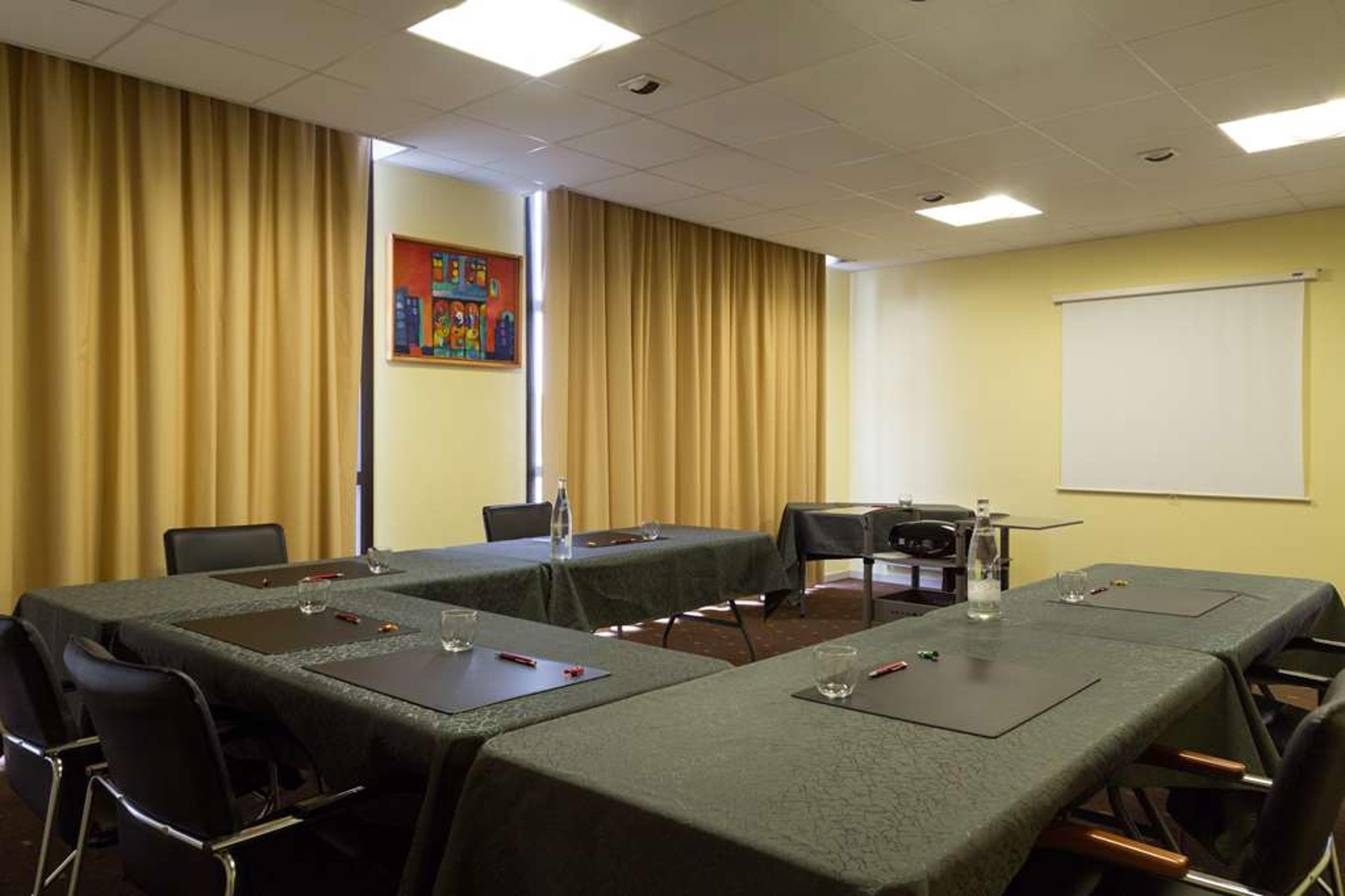 Hotel Photo 5