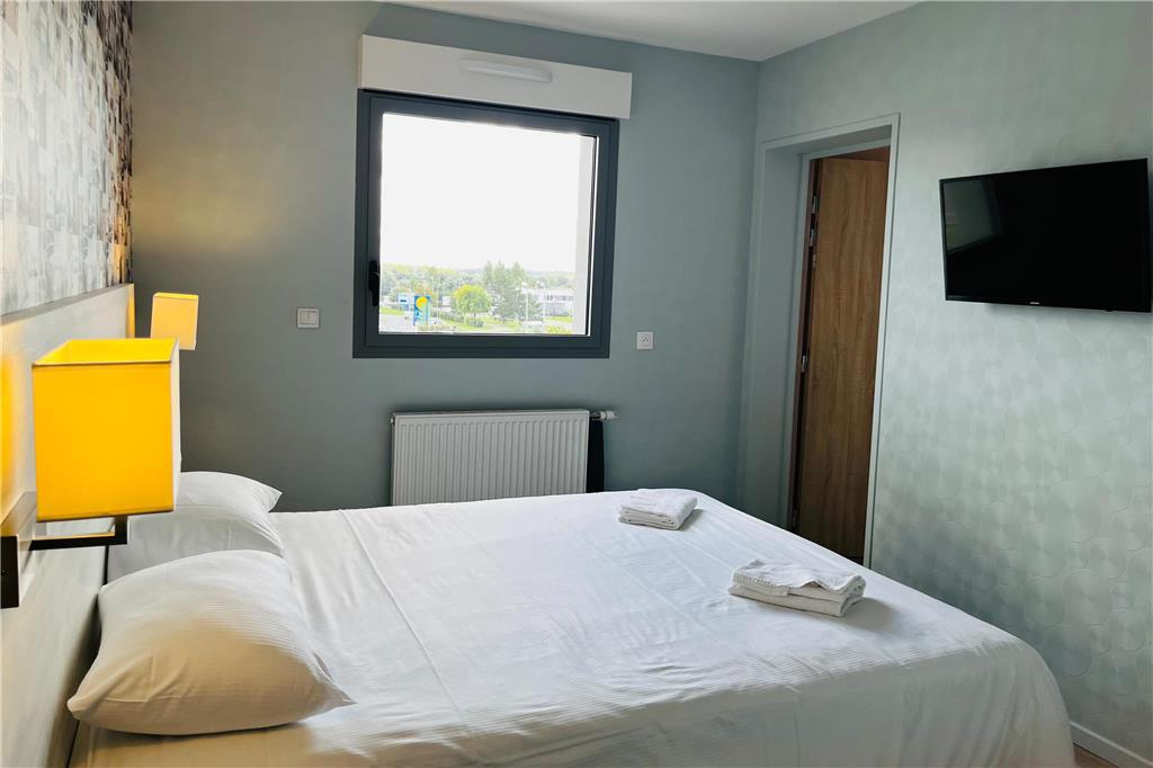 OG ACCESS HOTEL IRIS