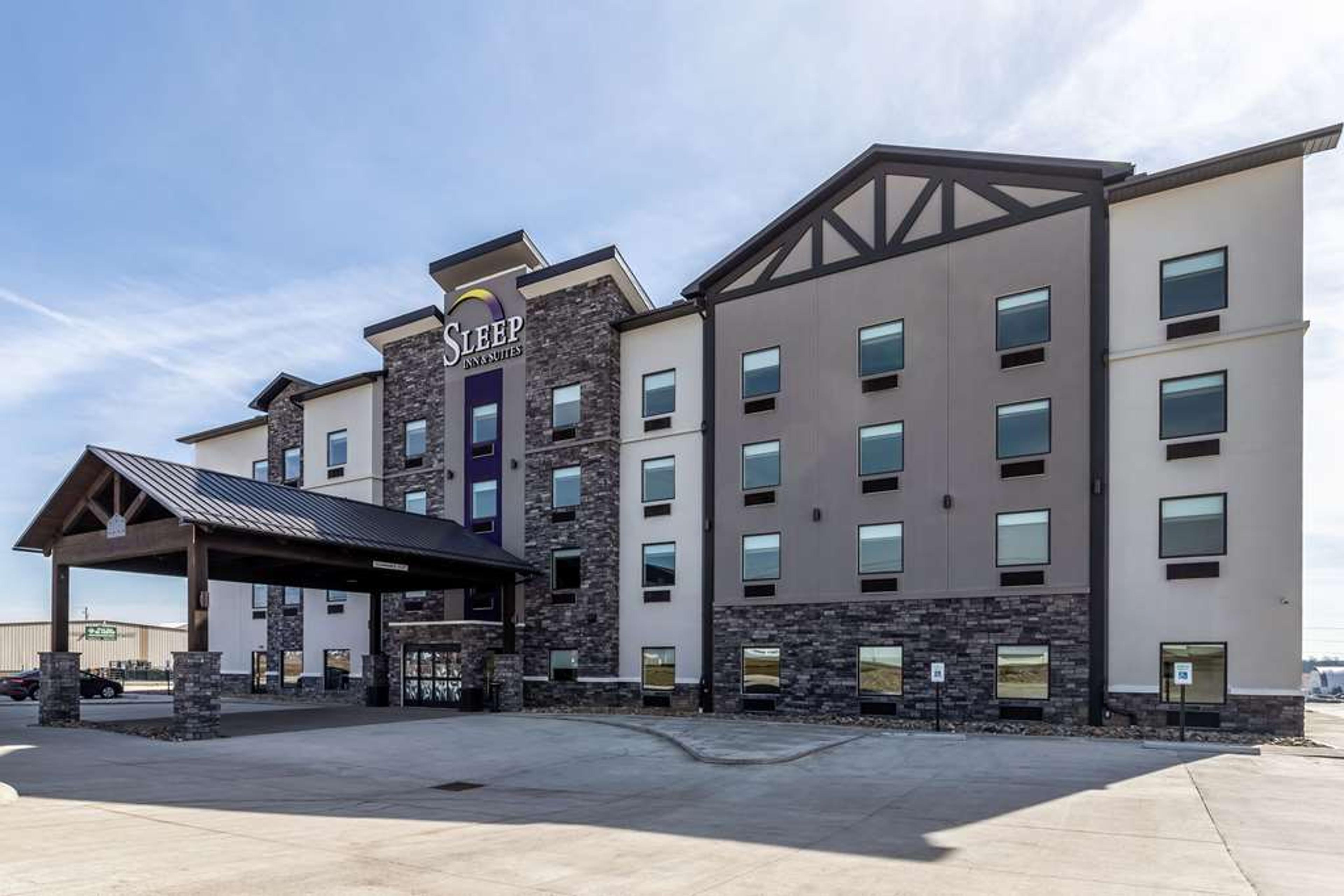 SLEEP INN AND SUITES MT HOPE NEAR A