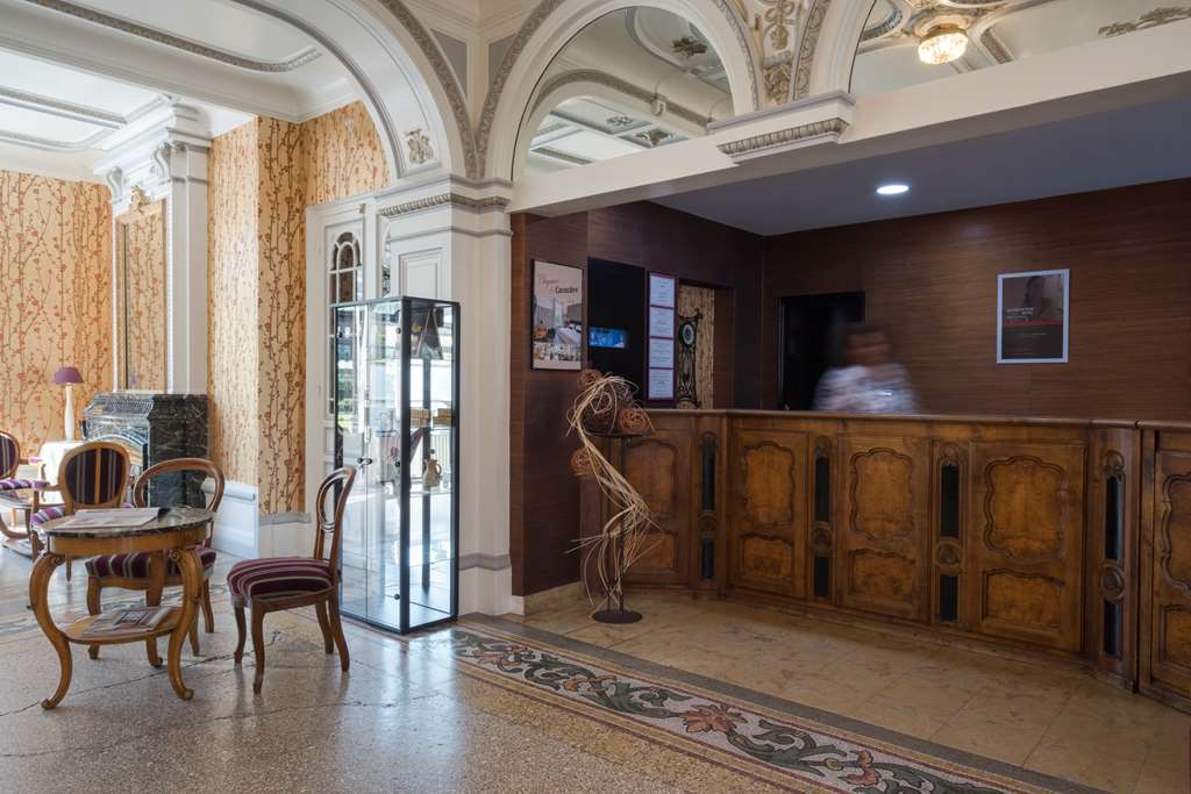 Hotel Photo 2