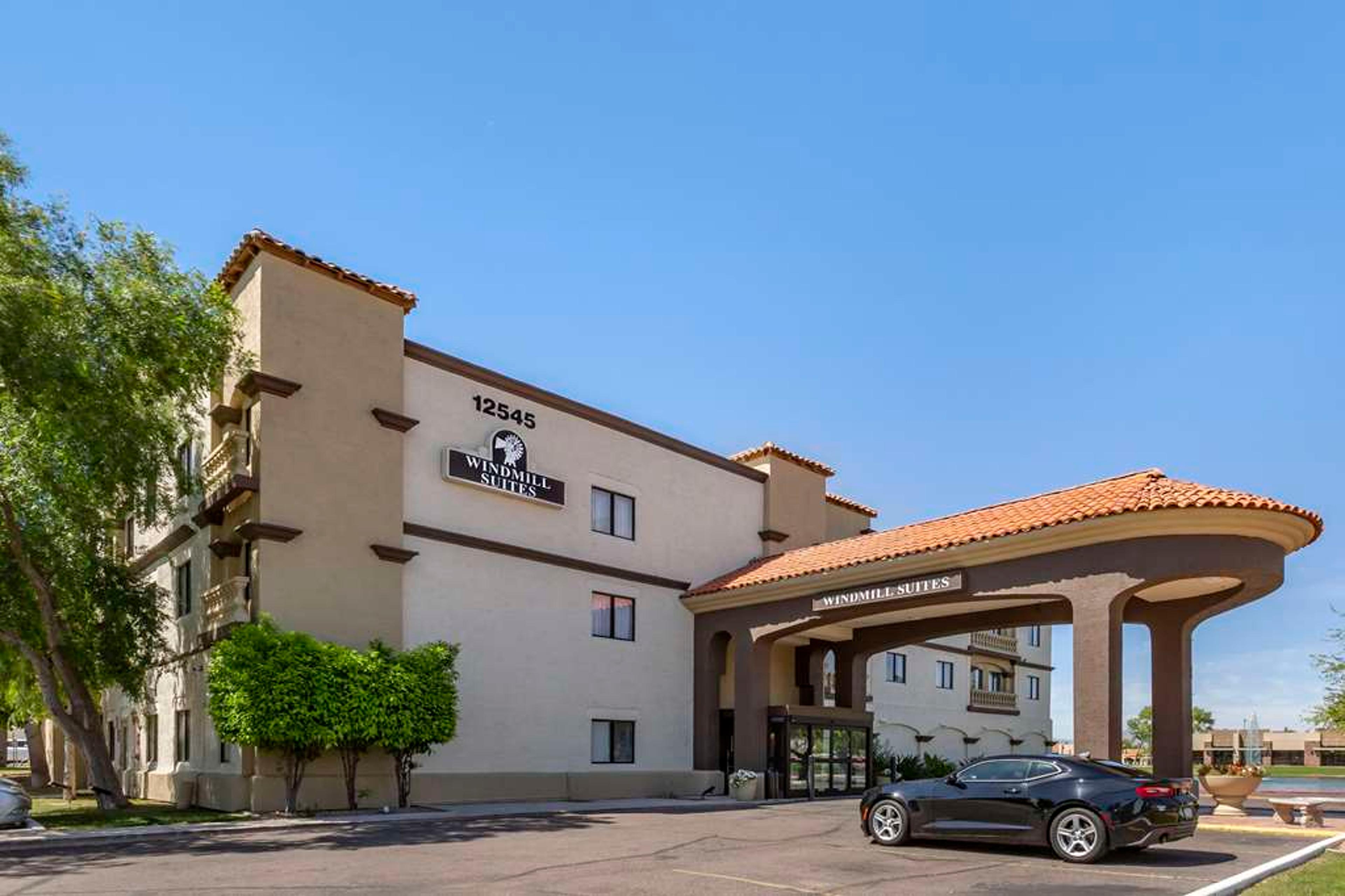 WINDMILL SUITES SURPRISE - PHOENIX