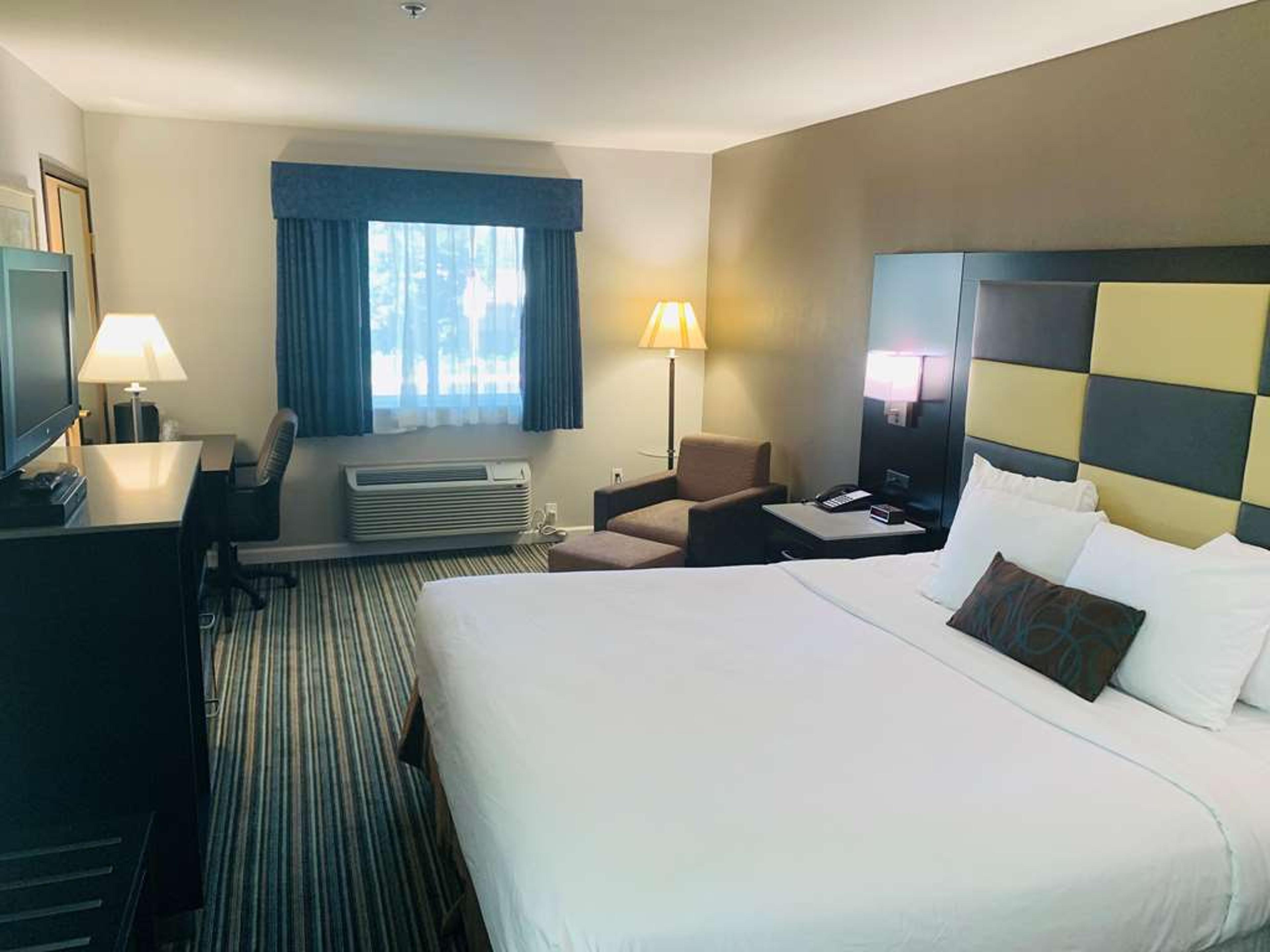 SureStay Plus by Best Western Redding
