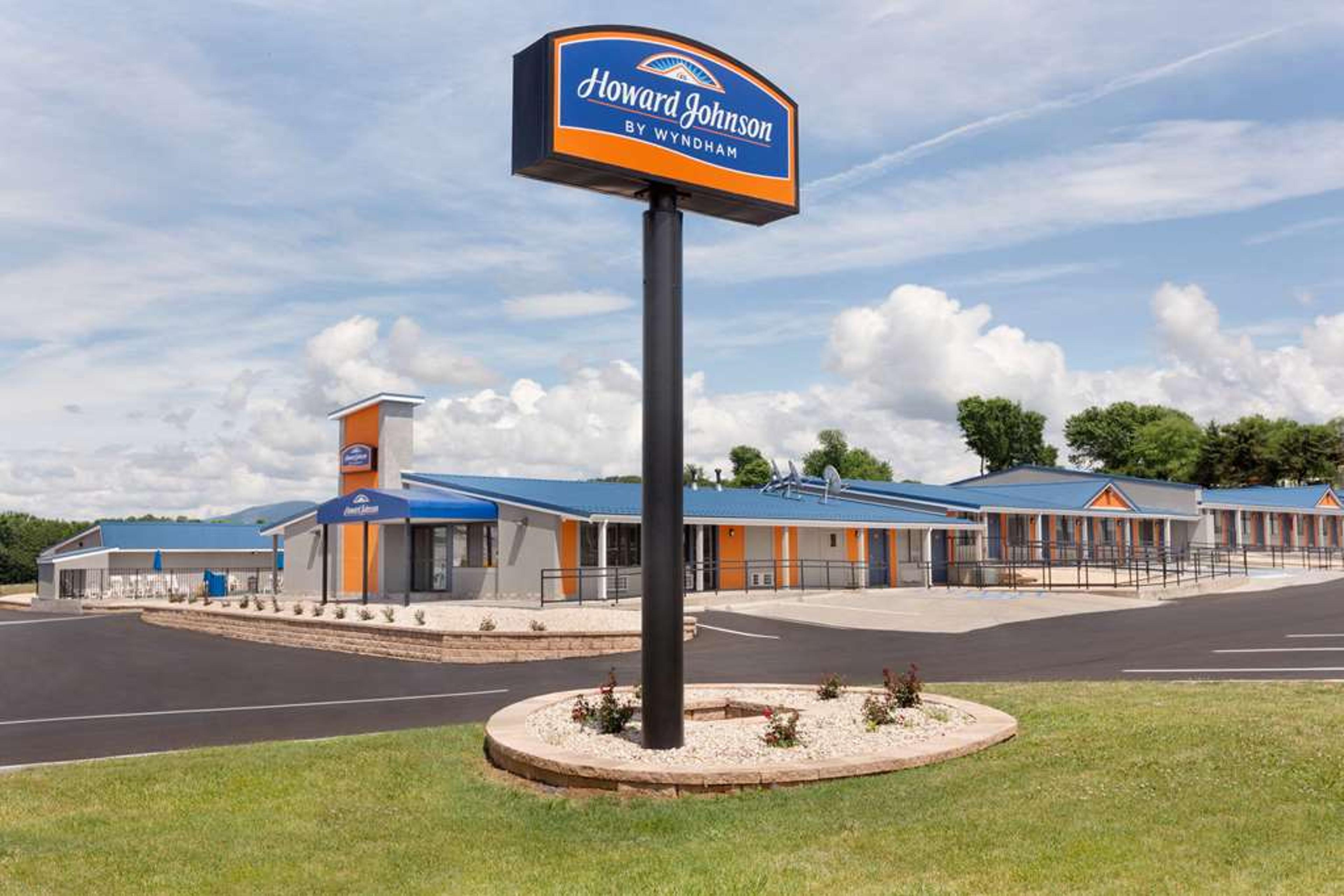 HOWARD JOHNSON BY WYNDHAM HARRISONB