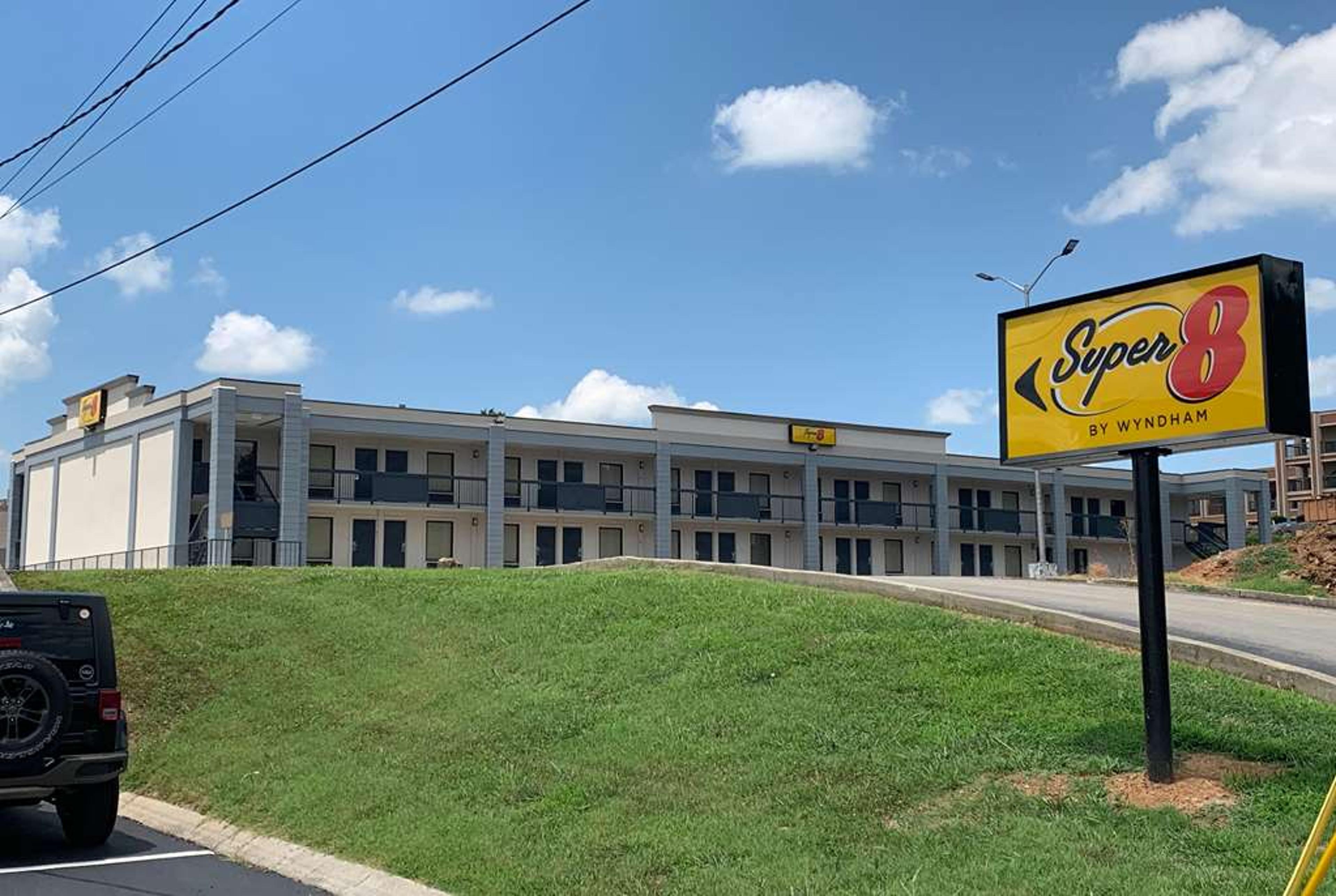 SUPER 8 BY WYNDHAM COOKEVILLE