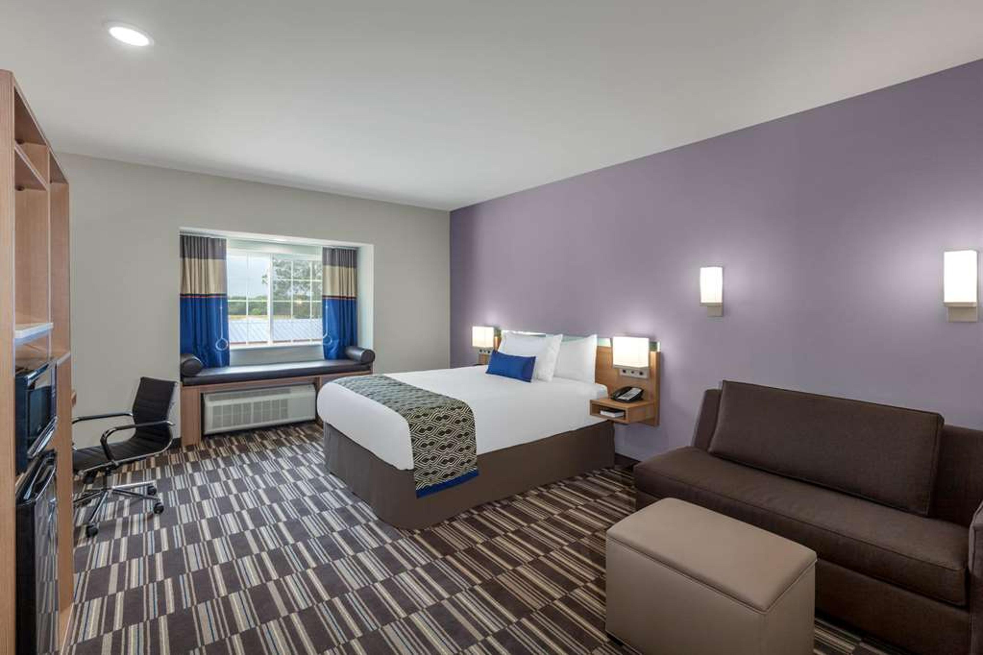 MICROTEL INN & SUITES BY WYNDH